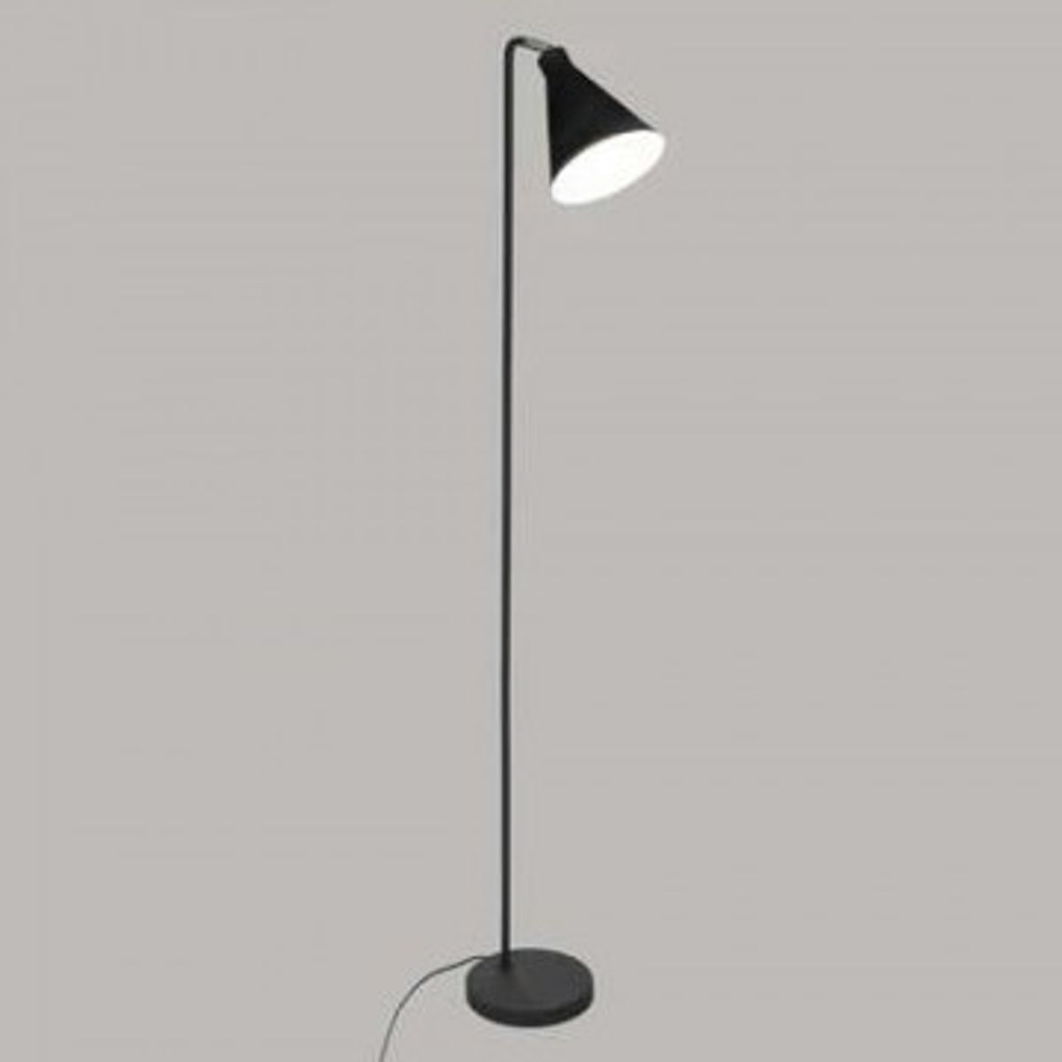 Sort gulvlampe - højde: 150 cm - Bolig & Brugskunst - GodKarmaShop