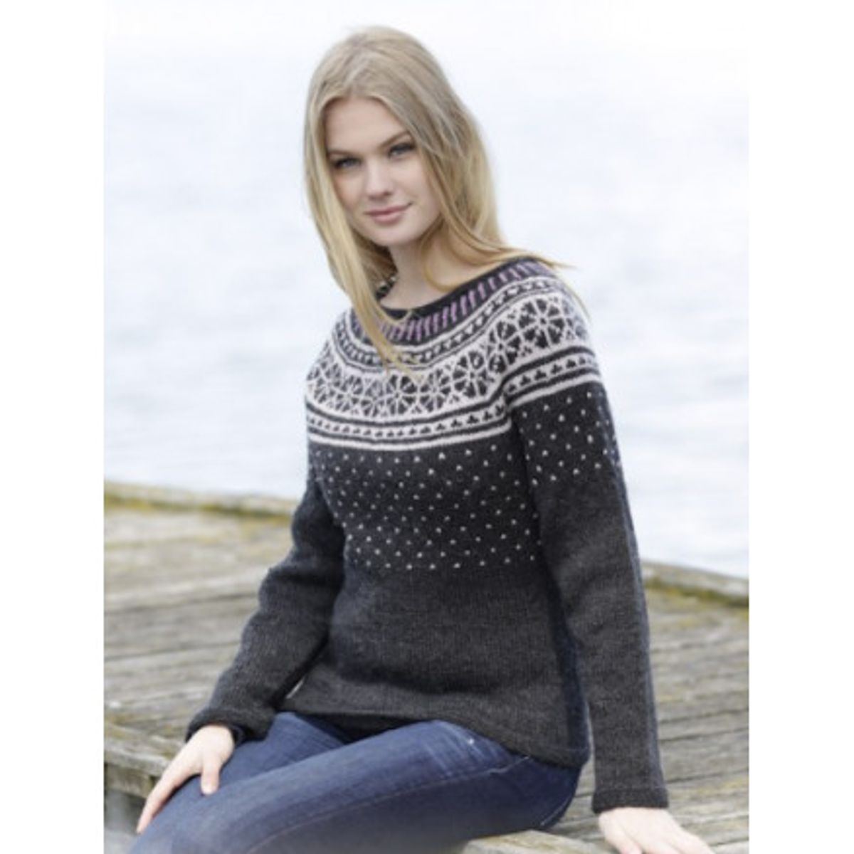 Starry Night Jumper by DROPS Design - Bluse med nordisk mønster Strikk - Medium