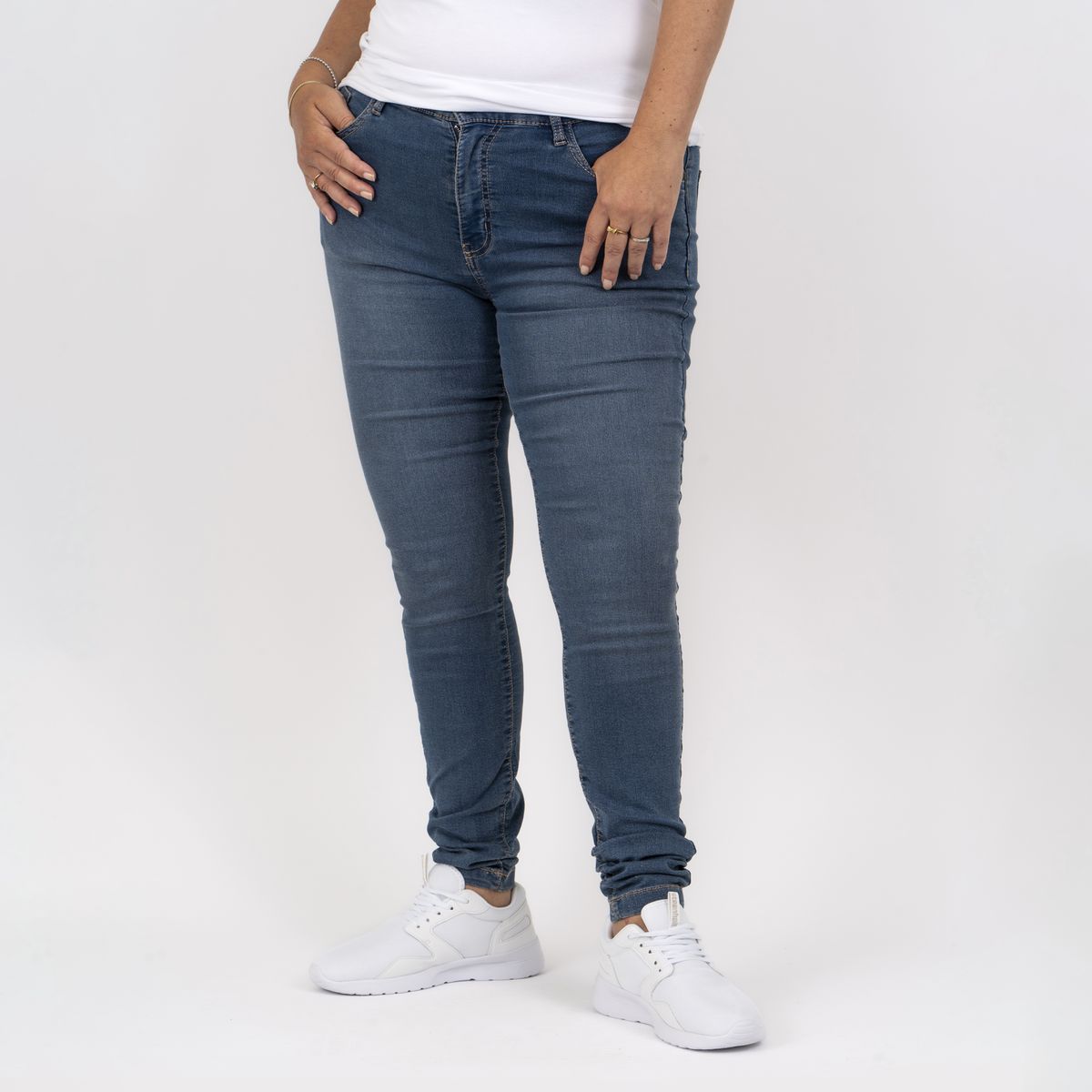 Steenholt Grace Dame Jeans m. stretch - M. Light Blue Denim - 44/32