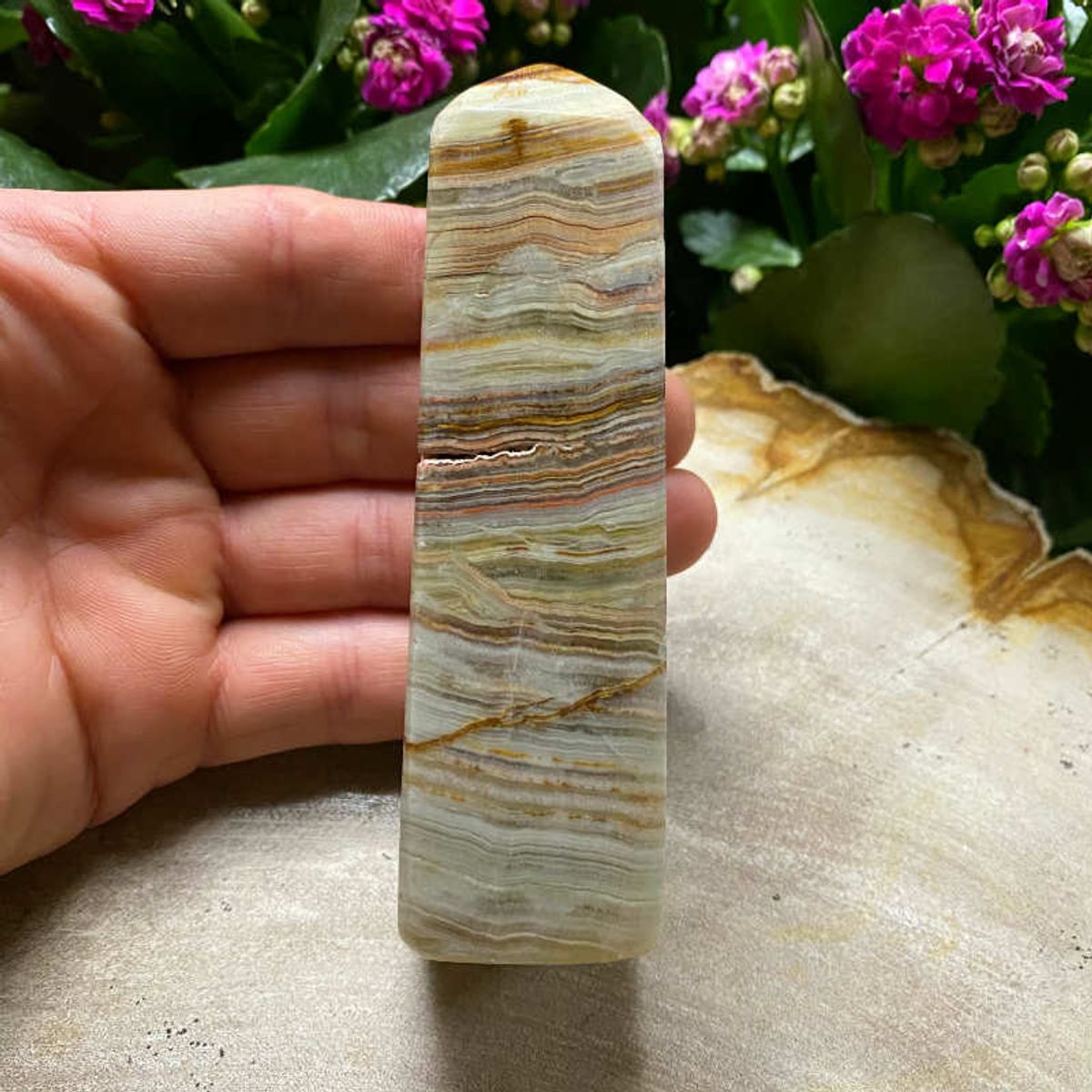 Stribet onyx obelisk