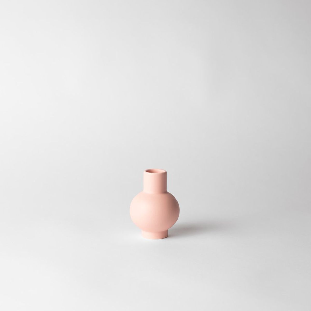 Strøm Miniature Vase, coral blush