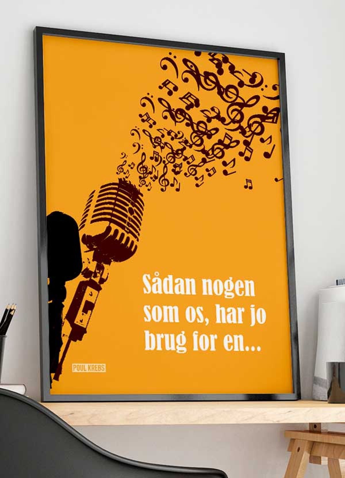 Sådan nogen som os Poul Krebs-plakat gul med mikrofon - 30 x 40 cm - Kr. 219,-