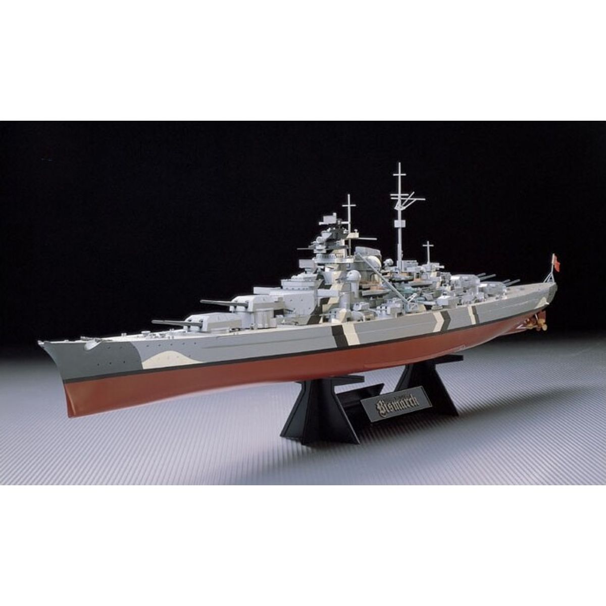 Tamiya - German Battleship Bismarck Byggesæt - 1:350 - 78013