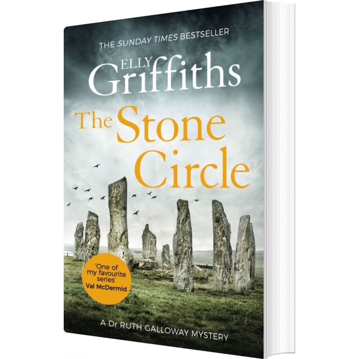 The Stone Circle - Elly Griffiths - English Book