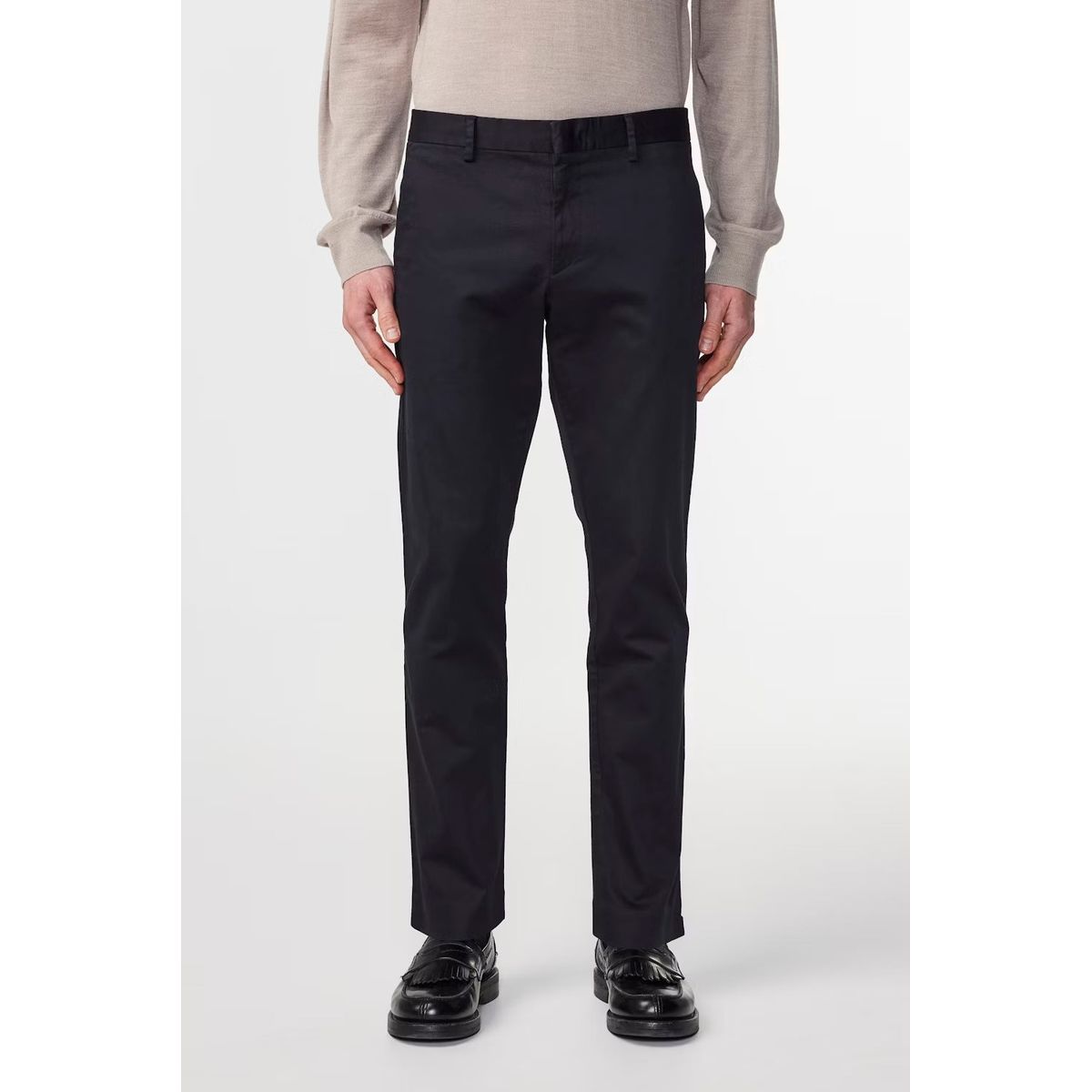 Theo Klassisk tailored slim fit Chino