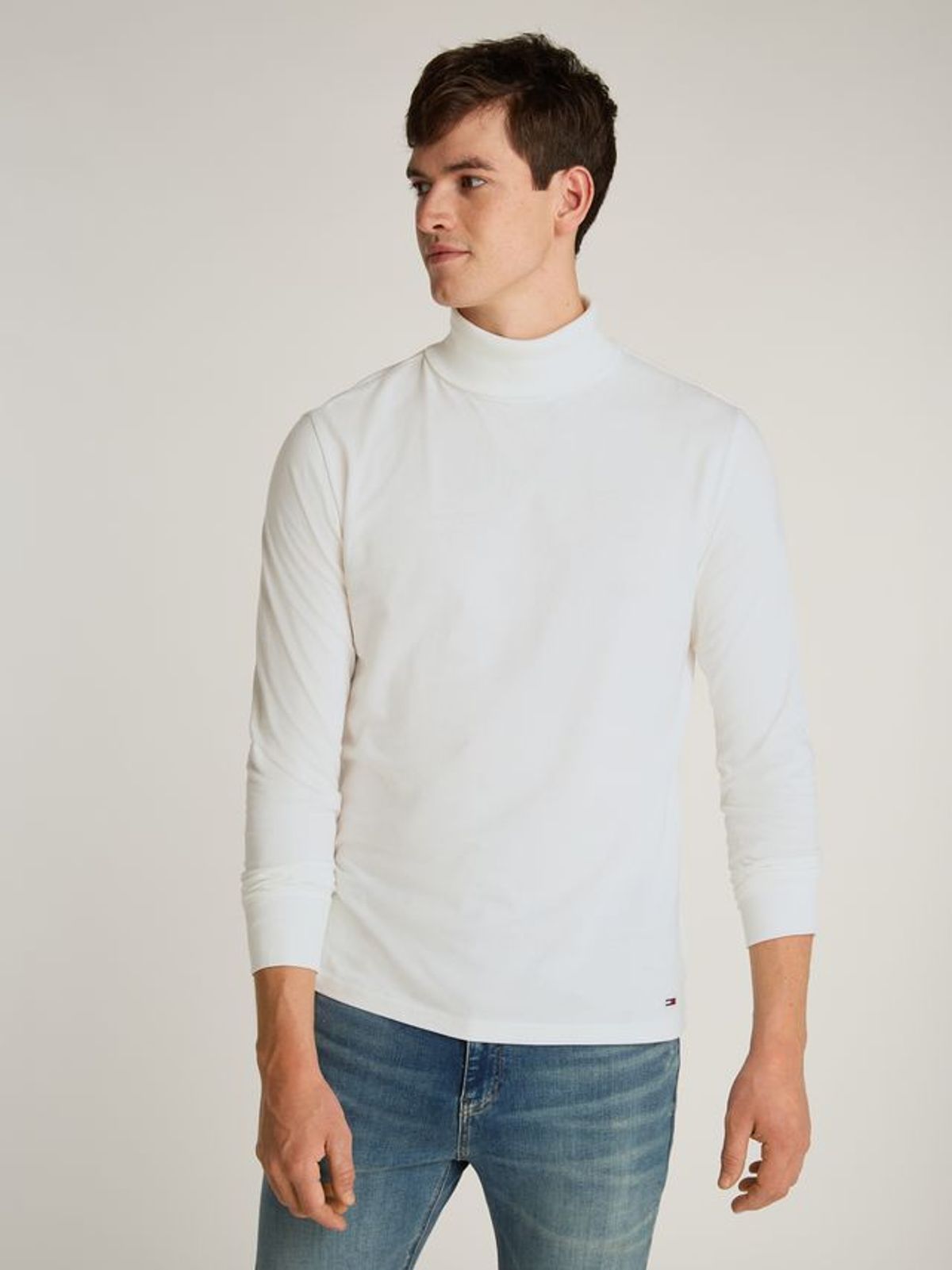 TJM SLIM TURTLENECK TEE