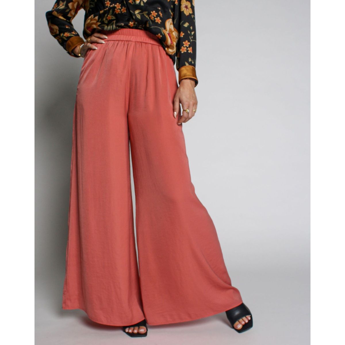 To Be Wanderlust wide pants, Wajulie, salmon - 164 - XS+ - 34