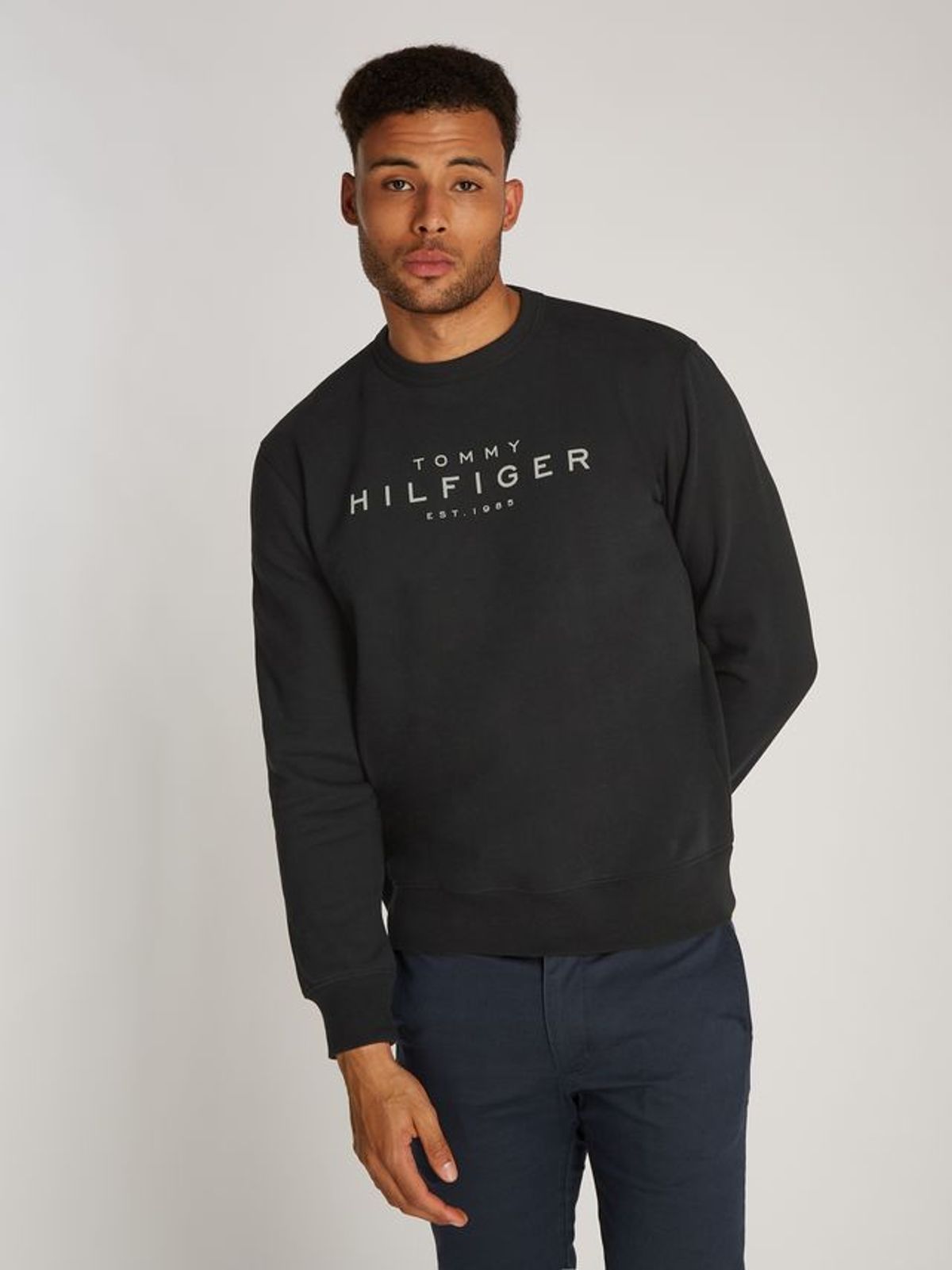 TOMMY HILFIGER SWEATSHIRT