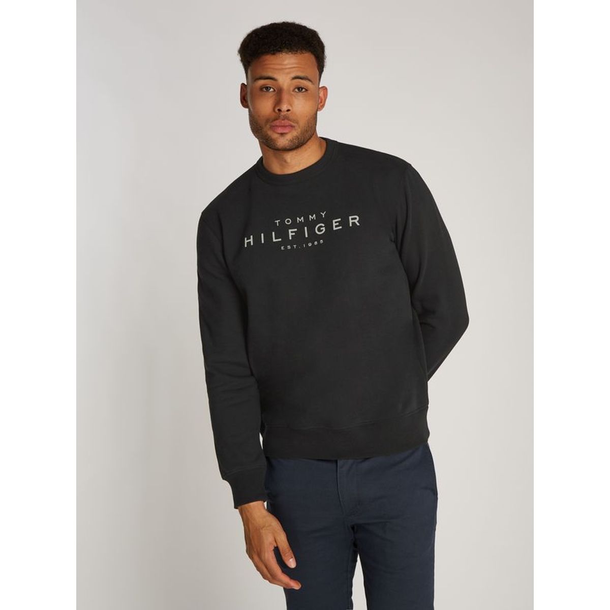 TOMMY HILFIGER SWEATSHIRT