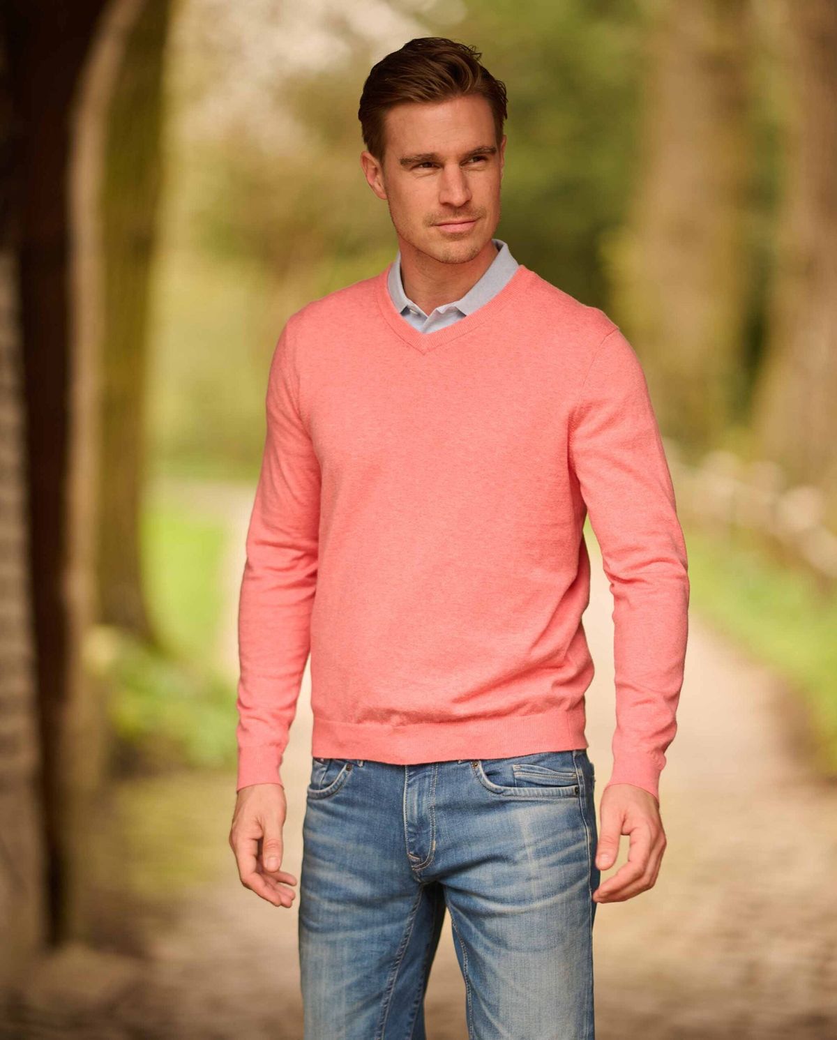 Tommy pullover modern fit, V-hals, bomuld, coralrød - L