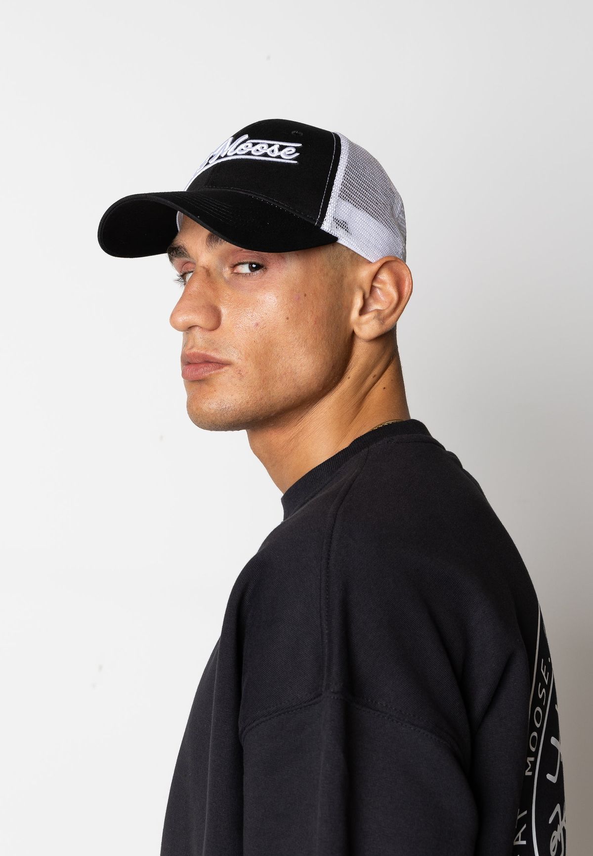 TRUCKER CAP - Black/White