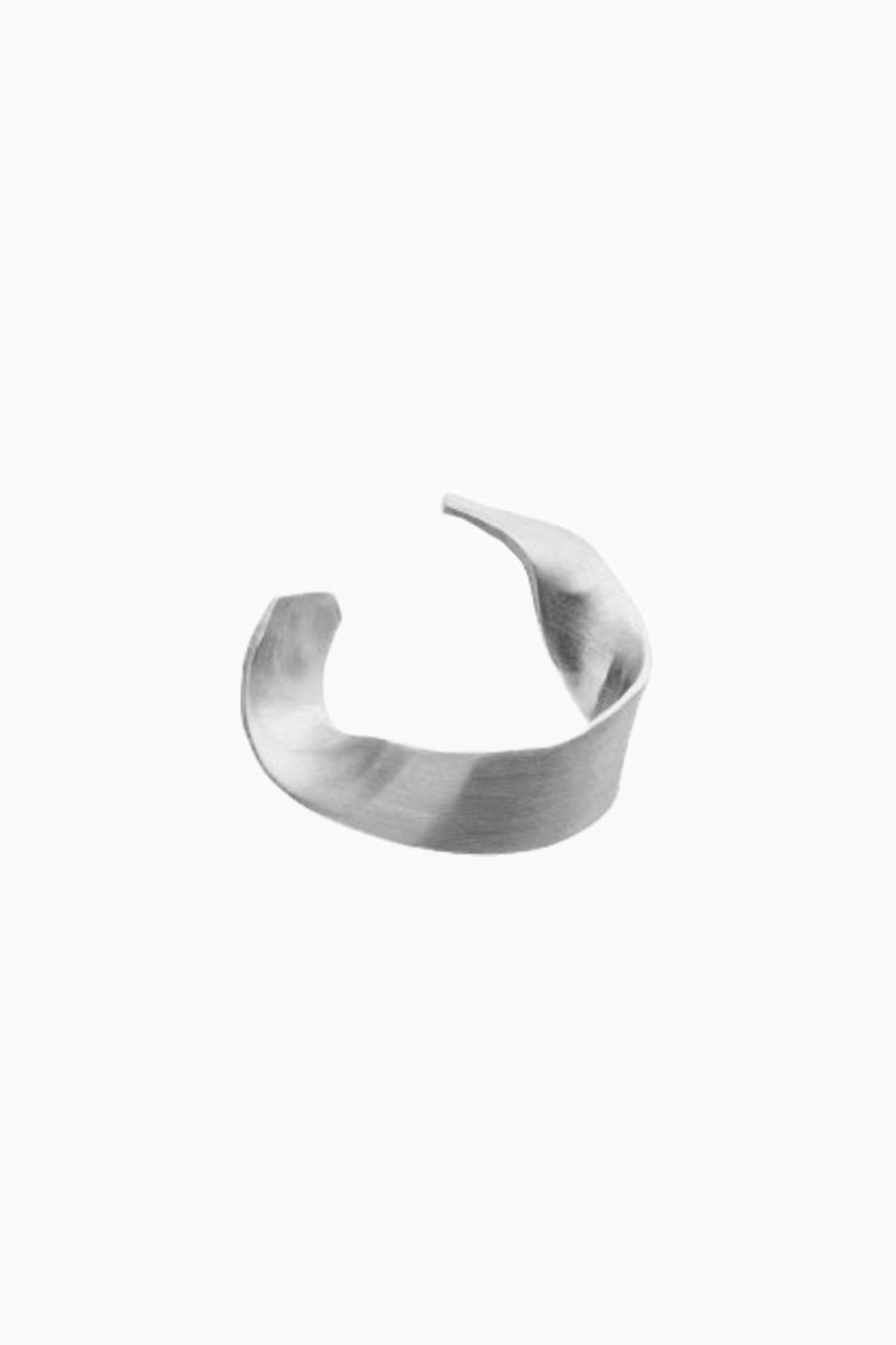 Twisted Hammered Ear Cuff - Silver - Stine A - Sølv One Size