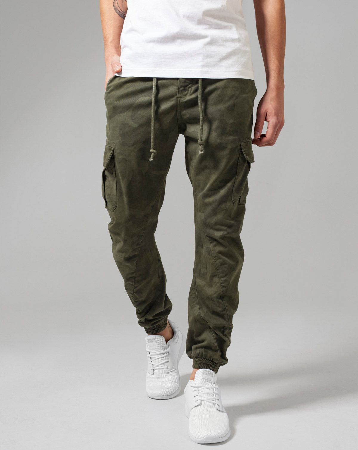 Urban Classics Camo Cargo Joggingbukser Oliven camo