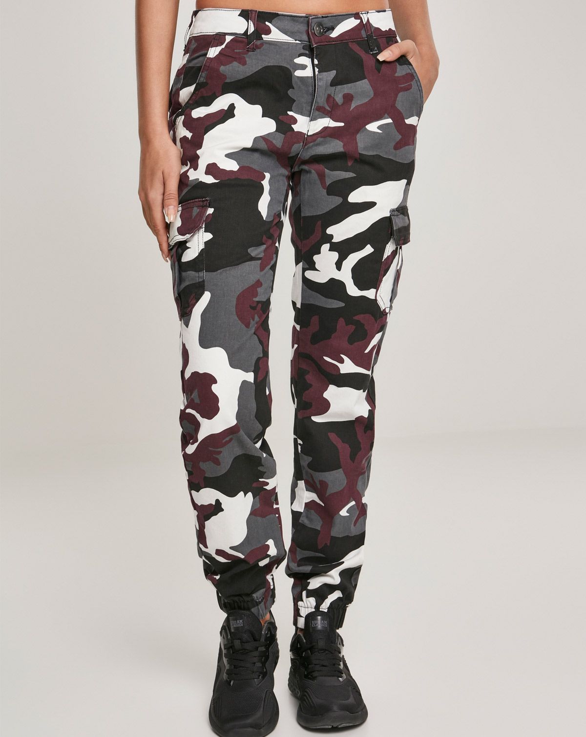 Urban Classics Dame High Waist Camo Cargobukser Wine Camo