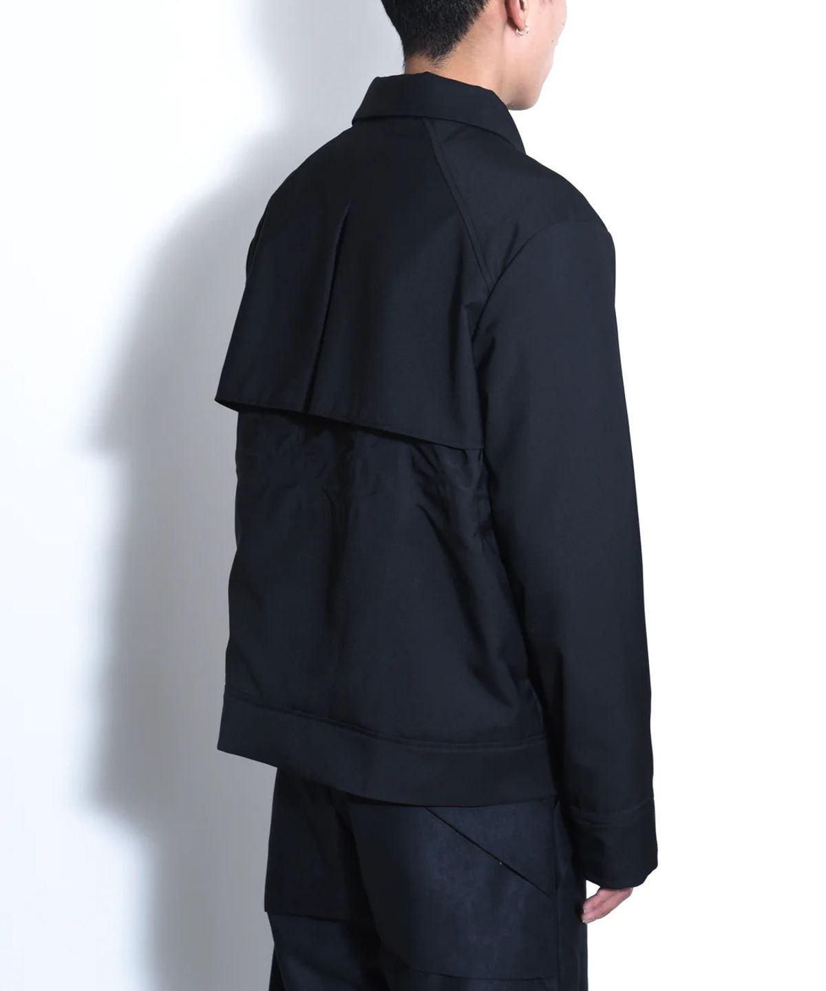 VEIN JACKET - 2 / Black