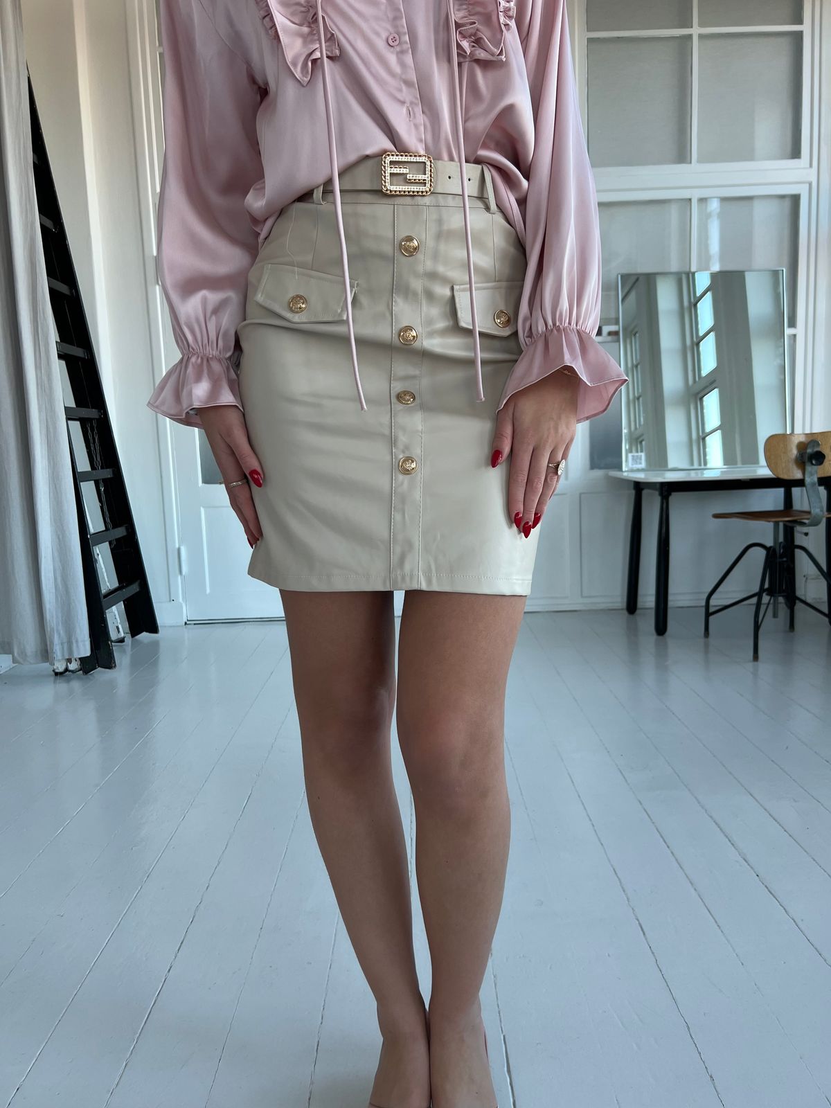 Victoria beige skirt