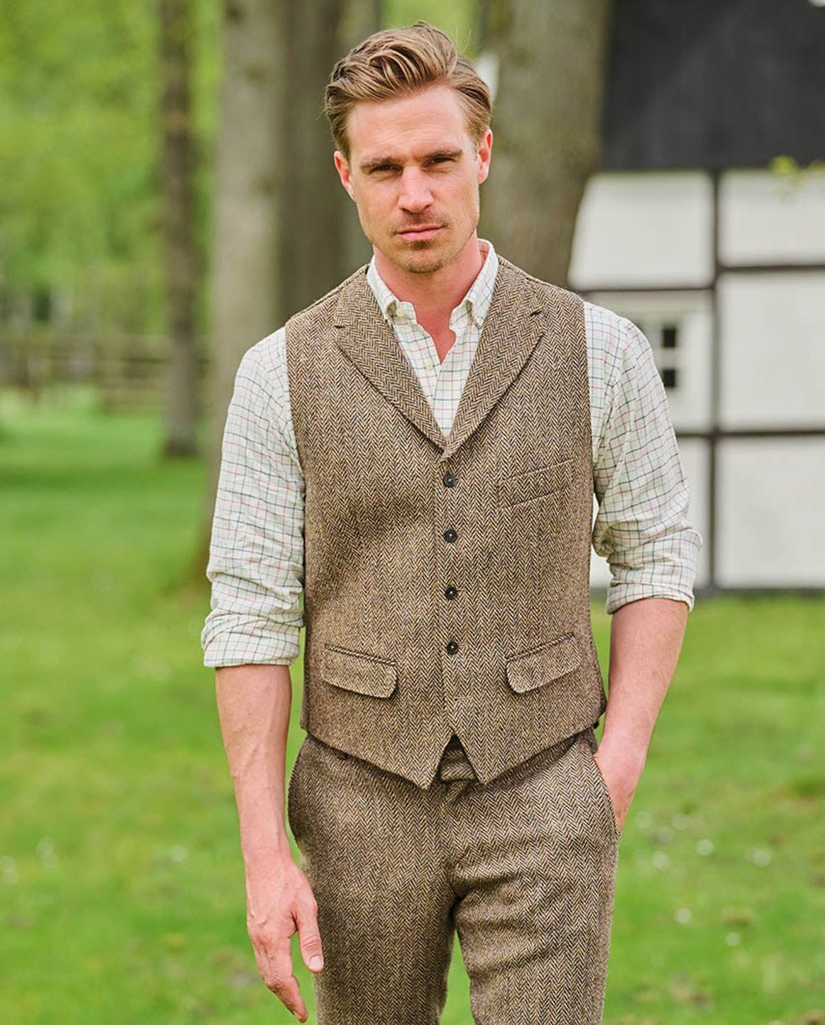 Wales tweed vest, Harris Tweed, country herringbone - 102 EU