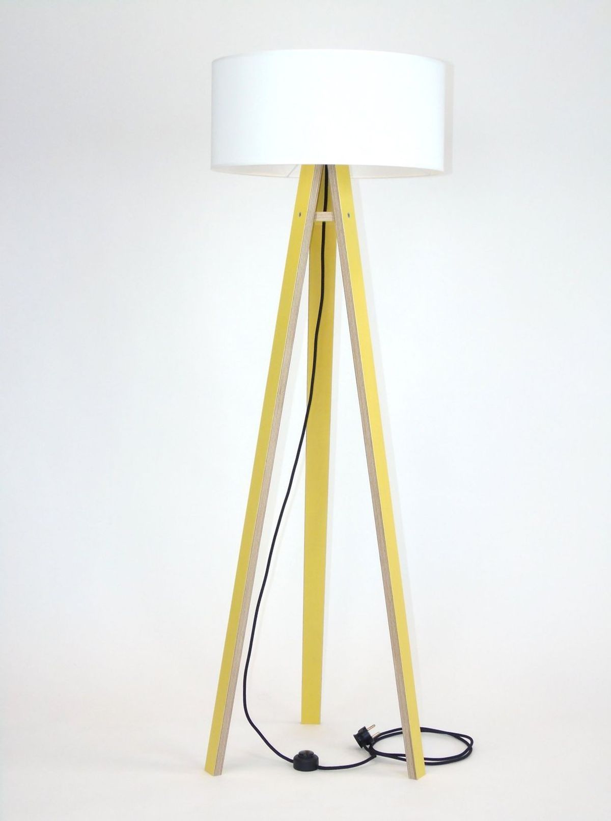 WANDA Gulvlampe 45x140cm - Gul / Hvid Lampeskærm / Sort