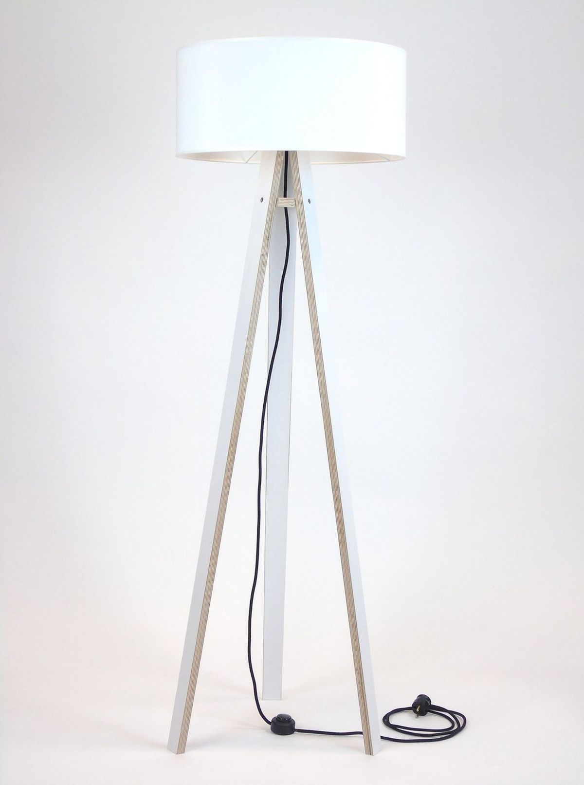 WANDA Gulvlampe 45x140cm - Hvid / Hvid Lampeskærm / Sort