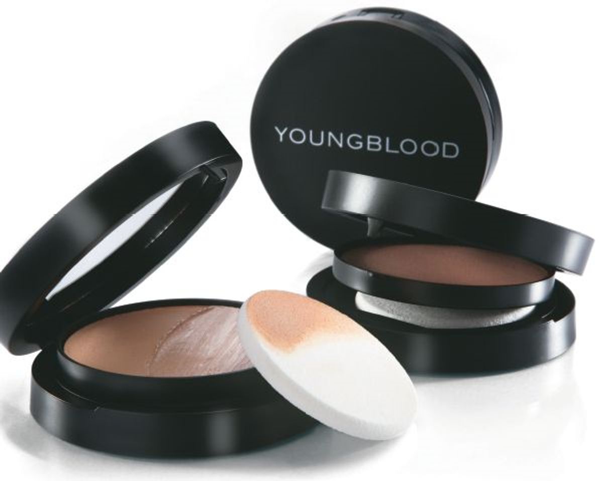 Youngblood Refillable Compact Cream Powder Foundation Honey 7 g