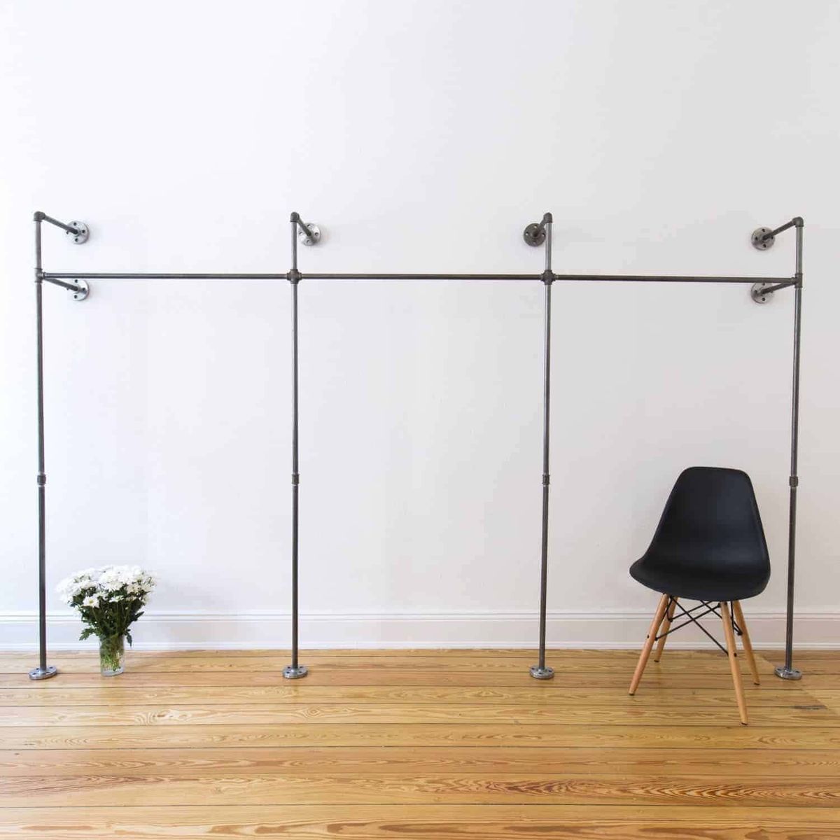 Åben garderobe · TRIPLE HIGH, B300xH190xD30cm, fås i sort og sølvfarve