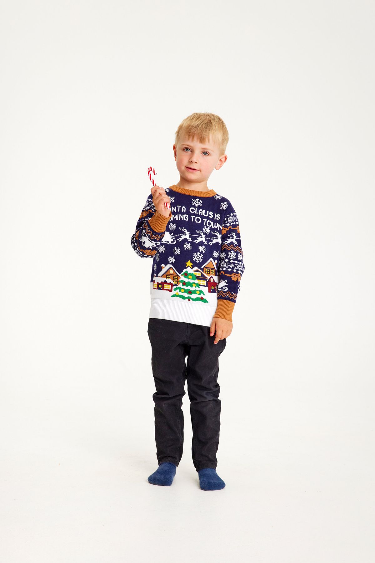 Årets julesweater: Santa Claus Is Coming To Town - Børn. Ugly Christmas Sweater lavet i Danmark