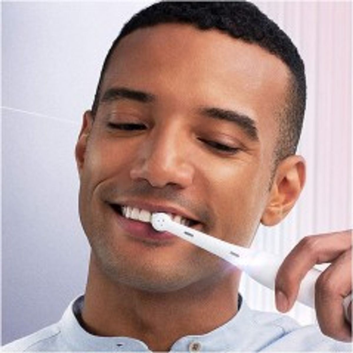 Oral-B iO Series Gentle Care Hvid 6 stk. Ekstra tandbørstehoveder