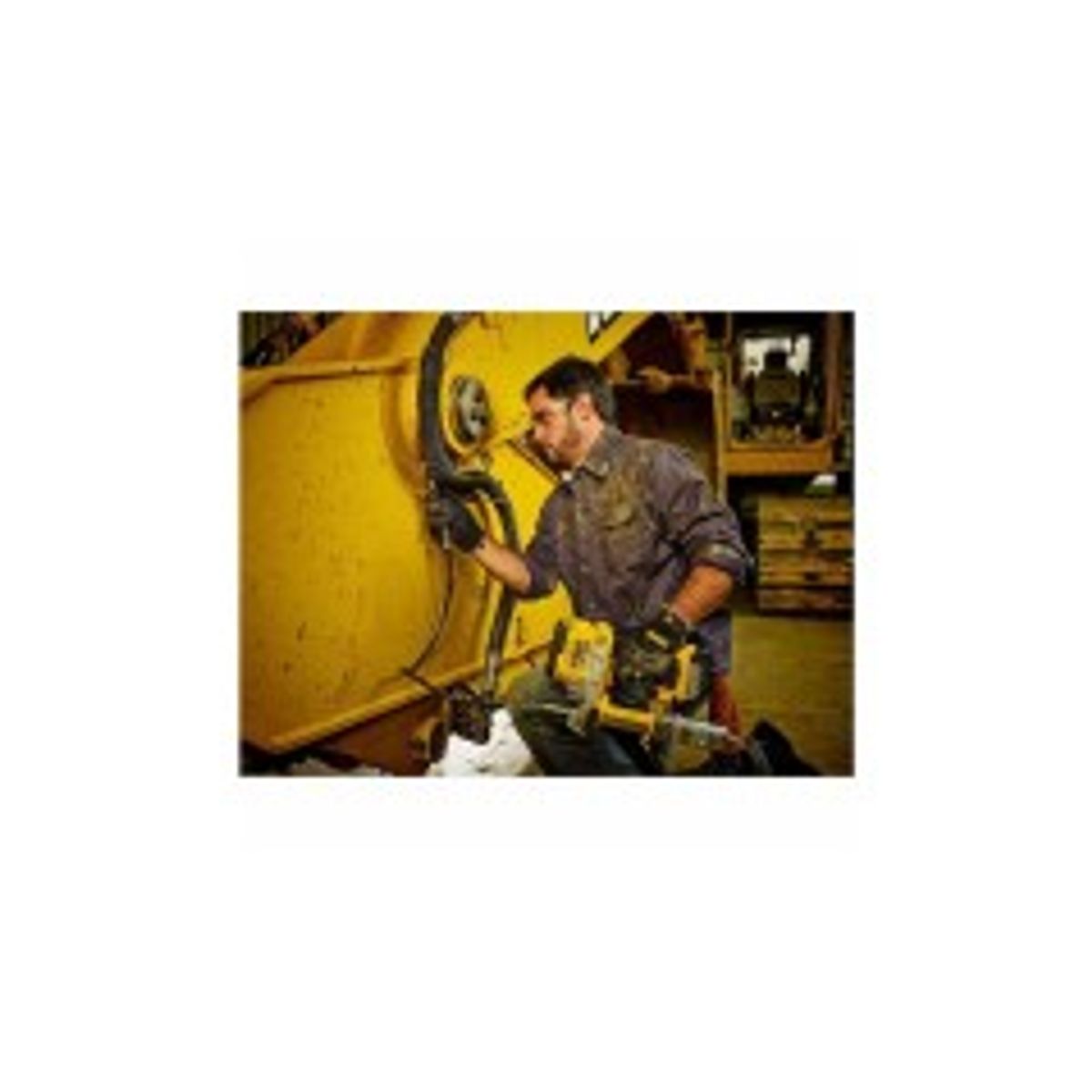 DeWALT DCGG571NK-XJ Fedtpistol Intet batteri 18V