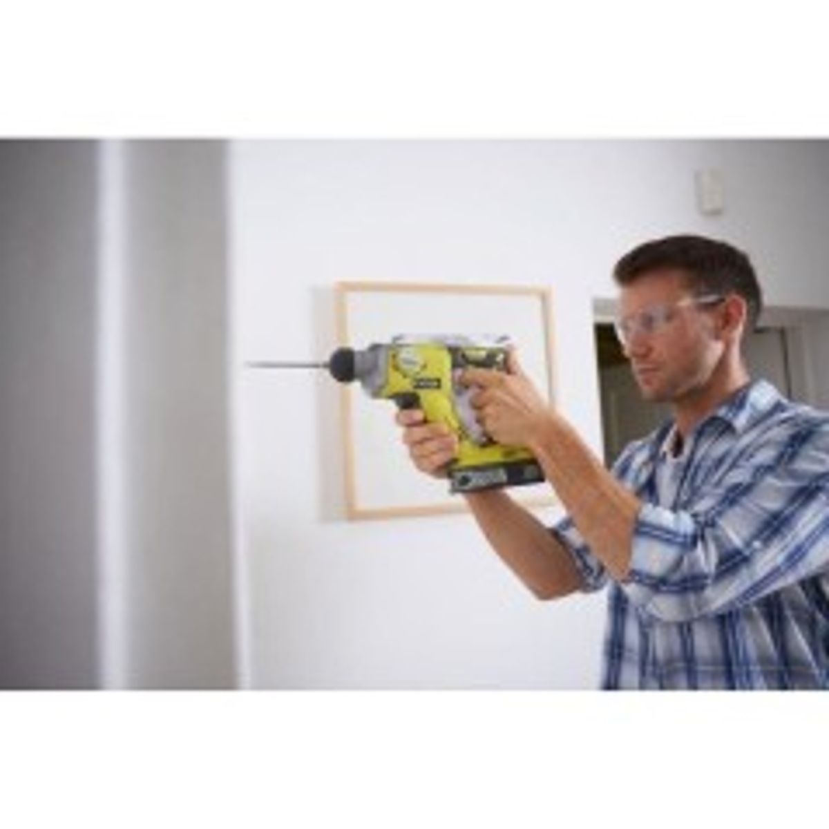 Ryobi One+ R18SDS-0 Roterende hammer Intet batteri 18V 1.3Joule