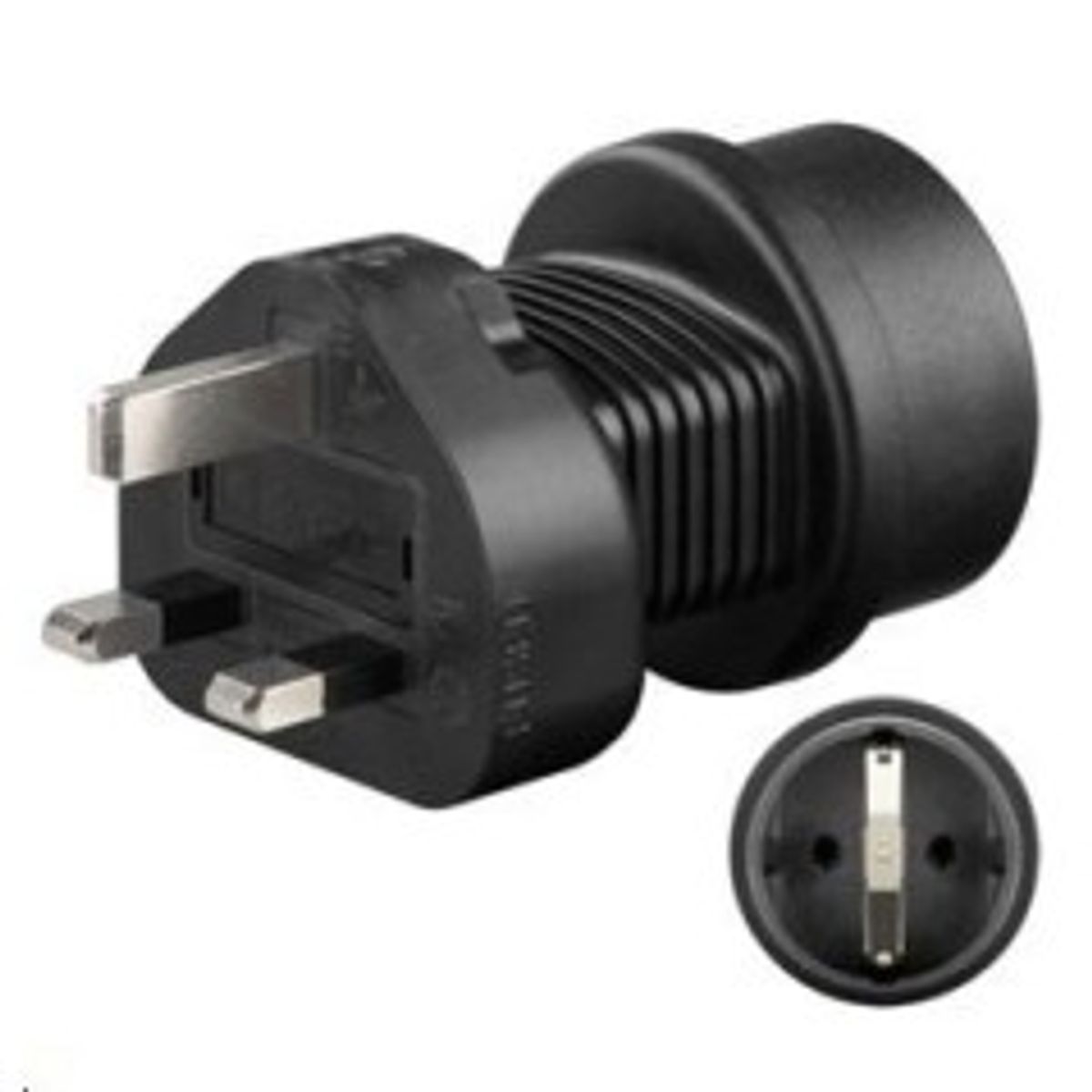 MicroConnect Universal adapter Schuko to UK