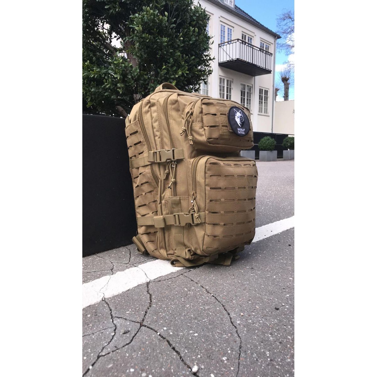 Rygsække til teenager | US ASSAULT PACK LARGE LASER CUT COYOTE - MIL-TEC