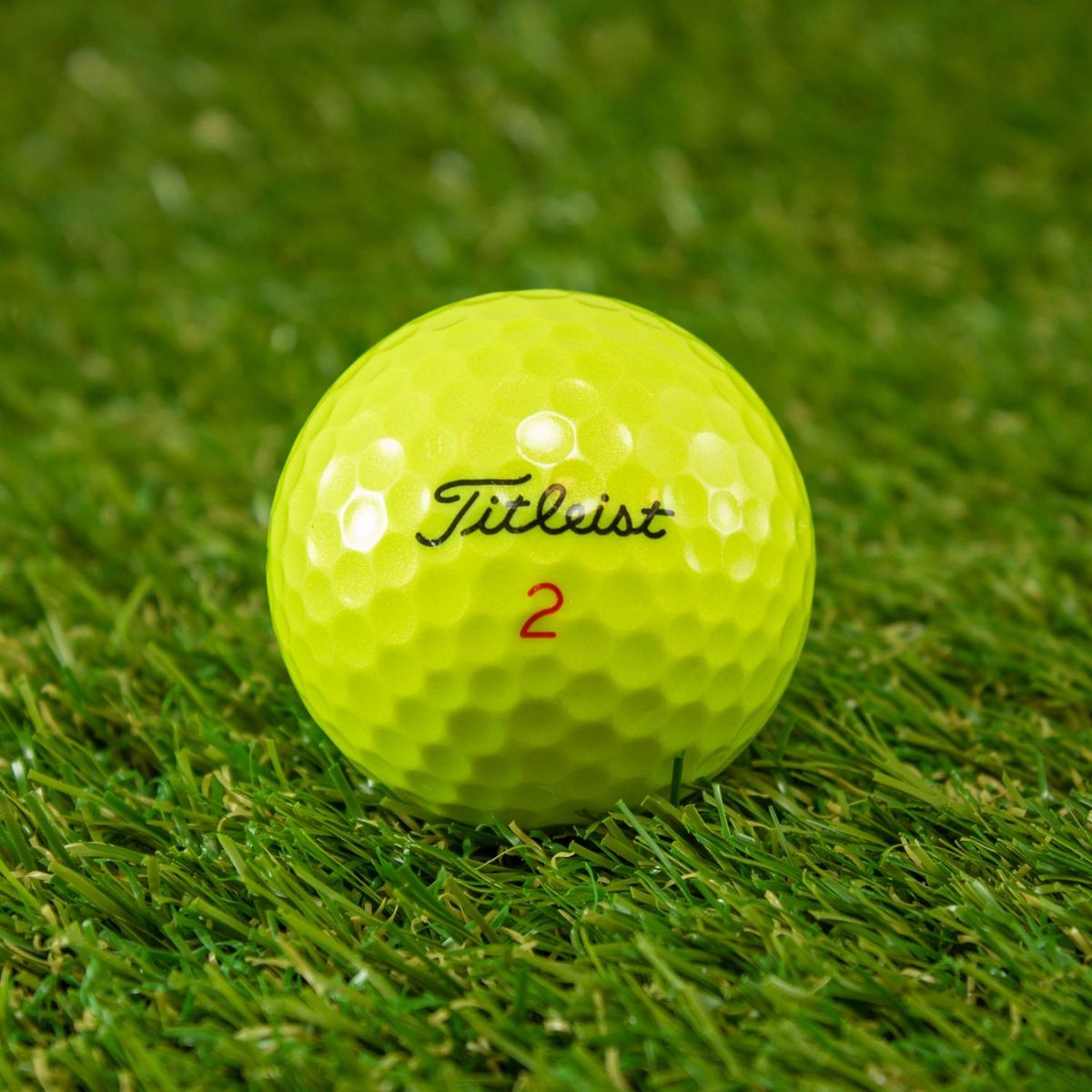 Titleist DT Solo Gul Herre Søbolde - Grade B