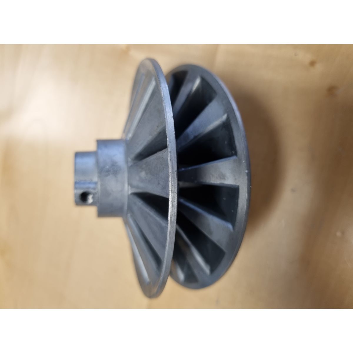 Remskive ved motor L+R part 17 + 18 F/KDM1100/KDH1100/KDH1000Eco