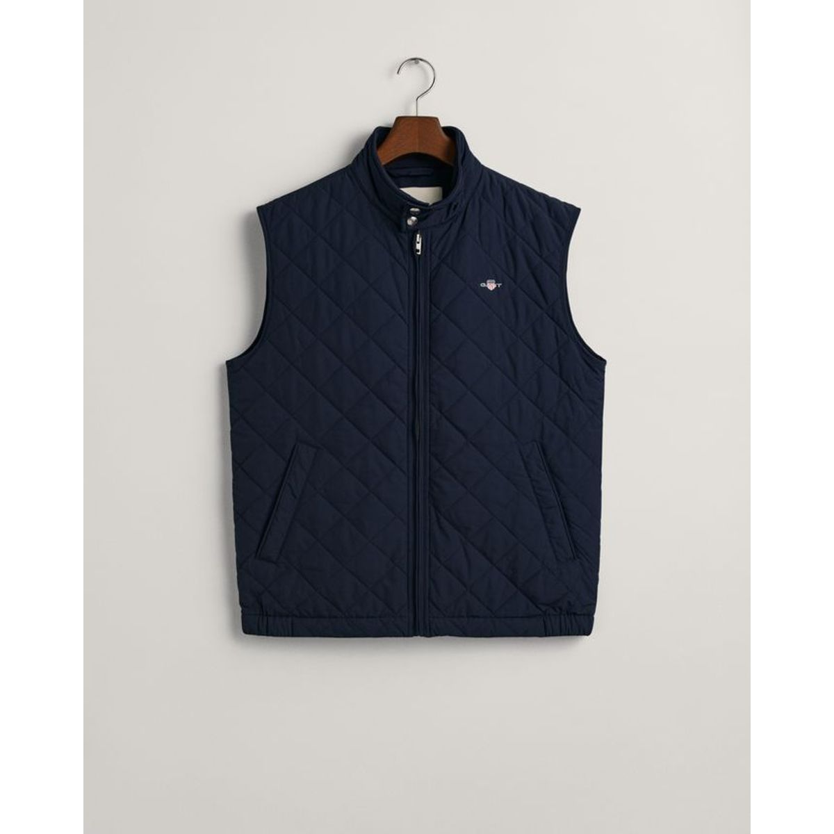 QUILTED WINDCHEATER VEST