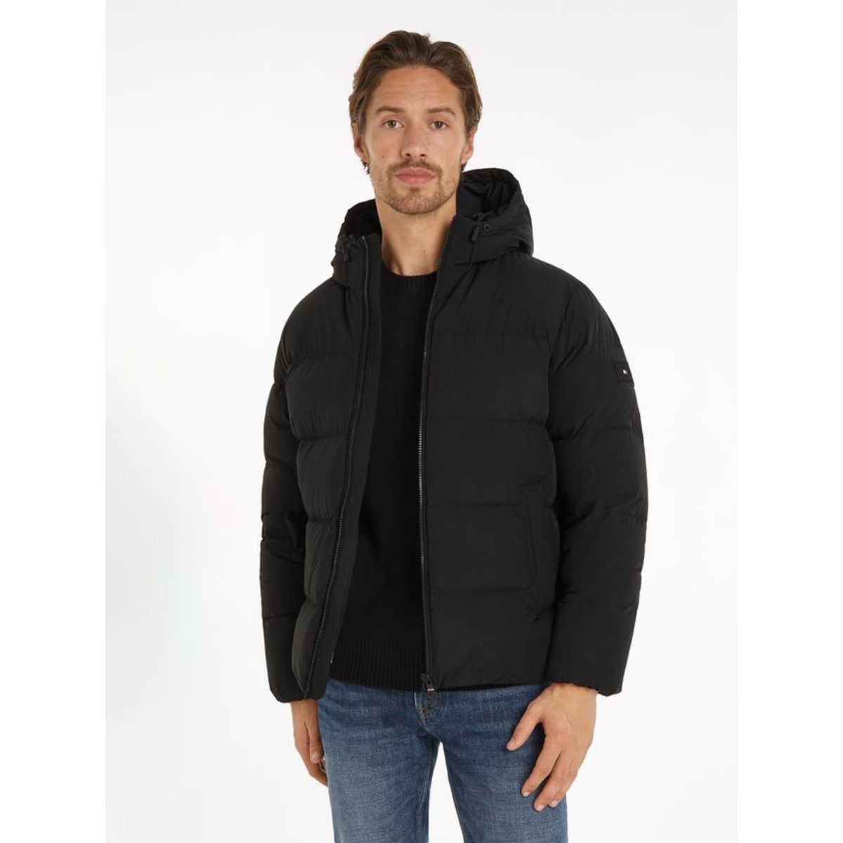 DOWN HOODED PUFFER JACKET