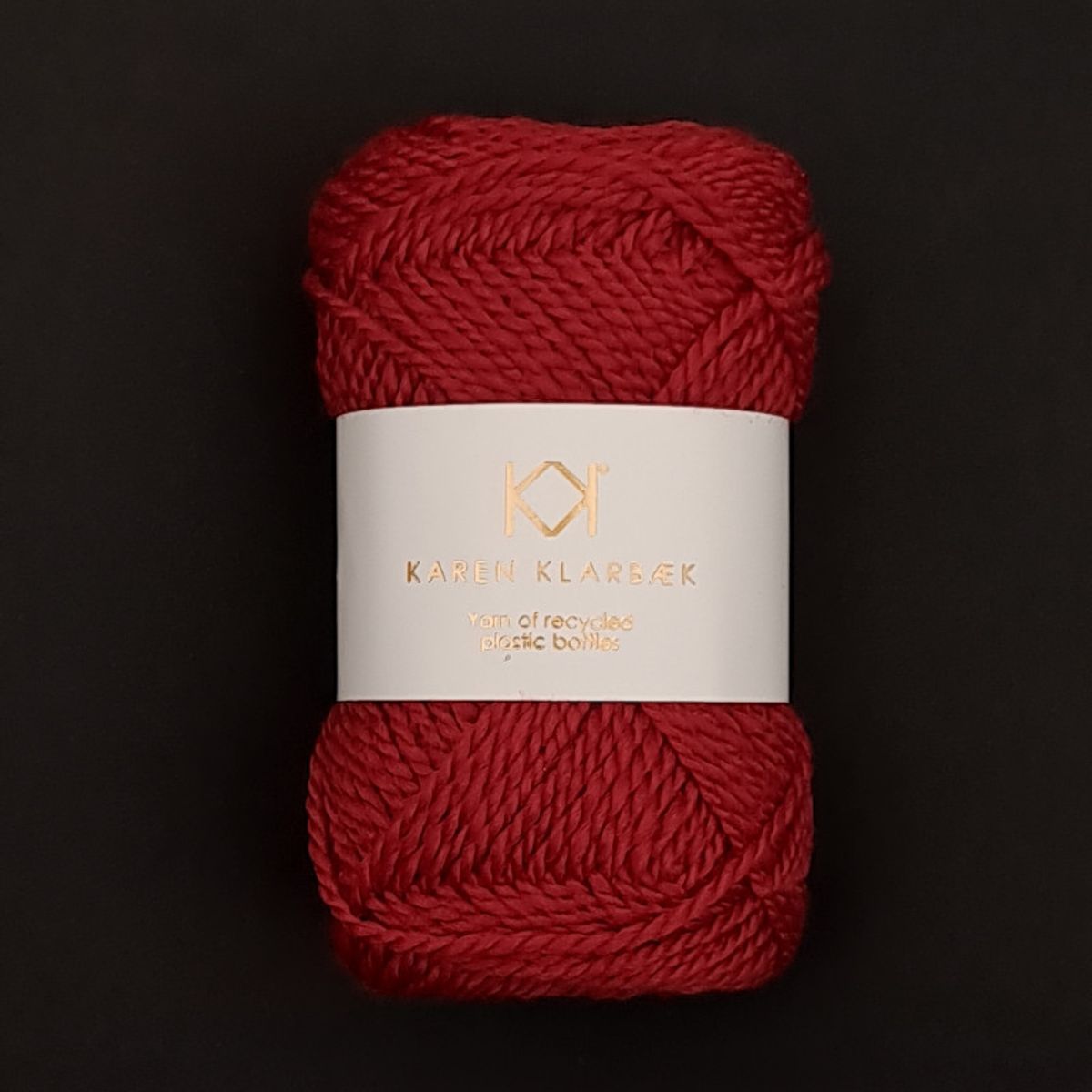 Recycled Bottle Yarn | 3016 Christmas Red