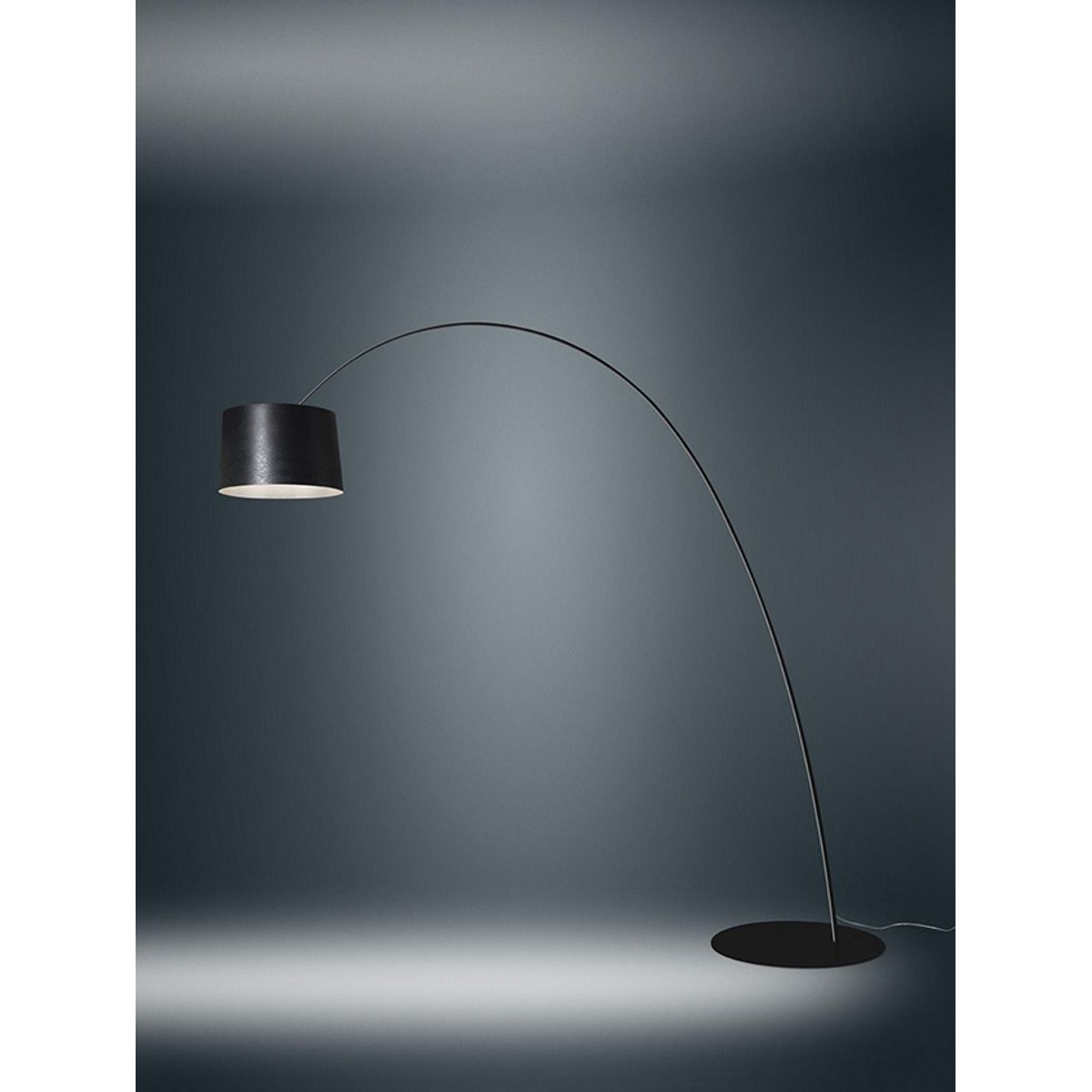 Twiggy Elle LED gulvlampe, sort