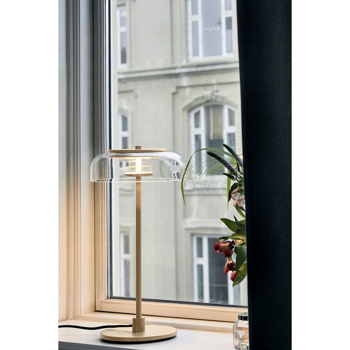 Blossi bordlampe, nordic guld/klar