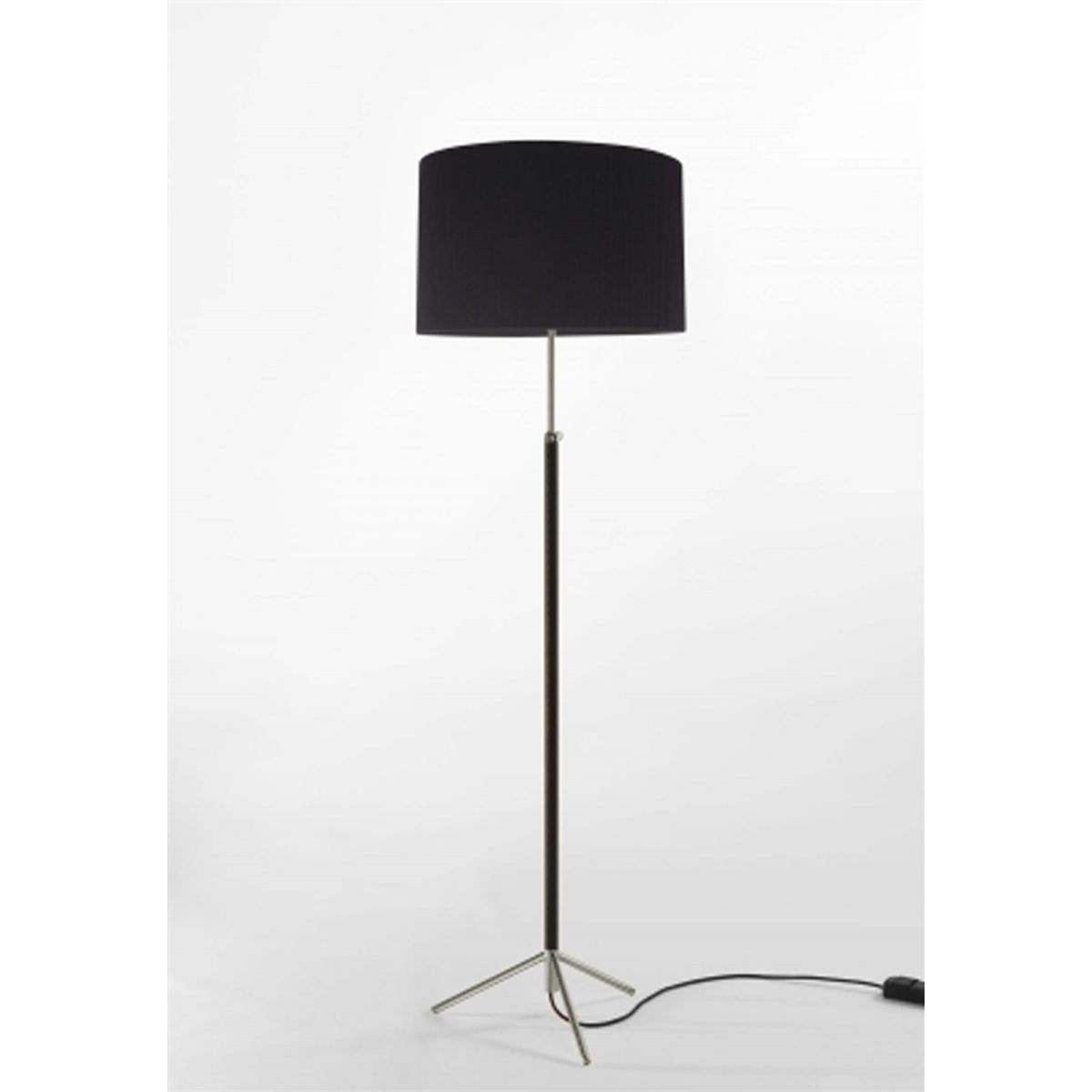 Pie de salón Gulvlampe G2 sort/krom