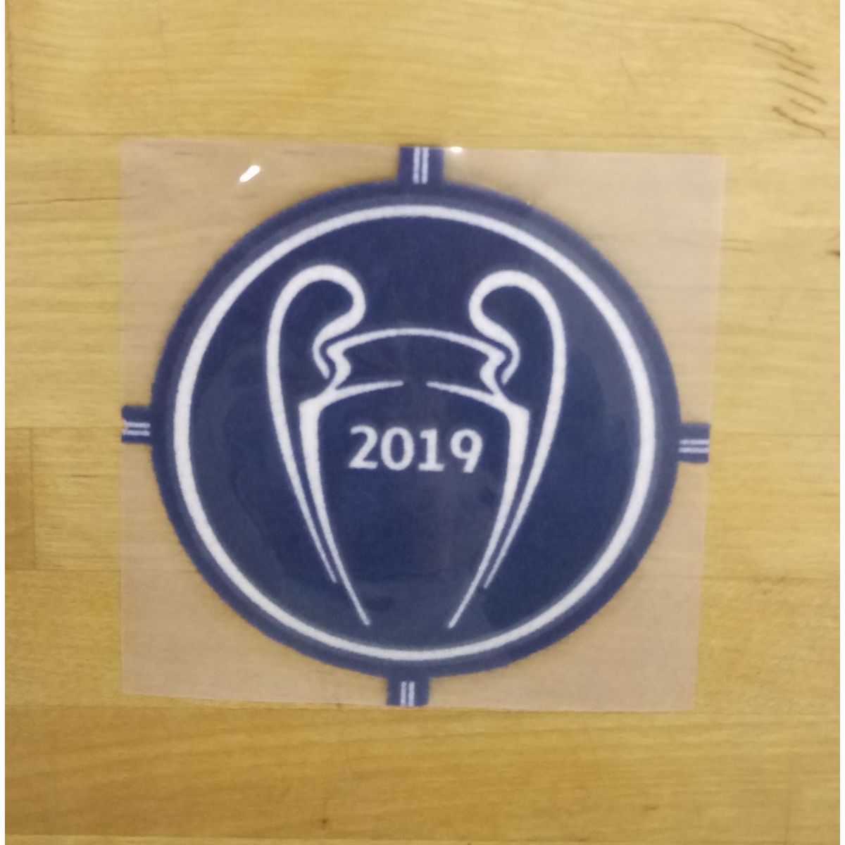 UEFA StarBall UCL Winners 2019 Sleeve Badge - adult-Adult