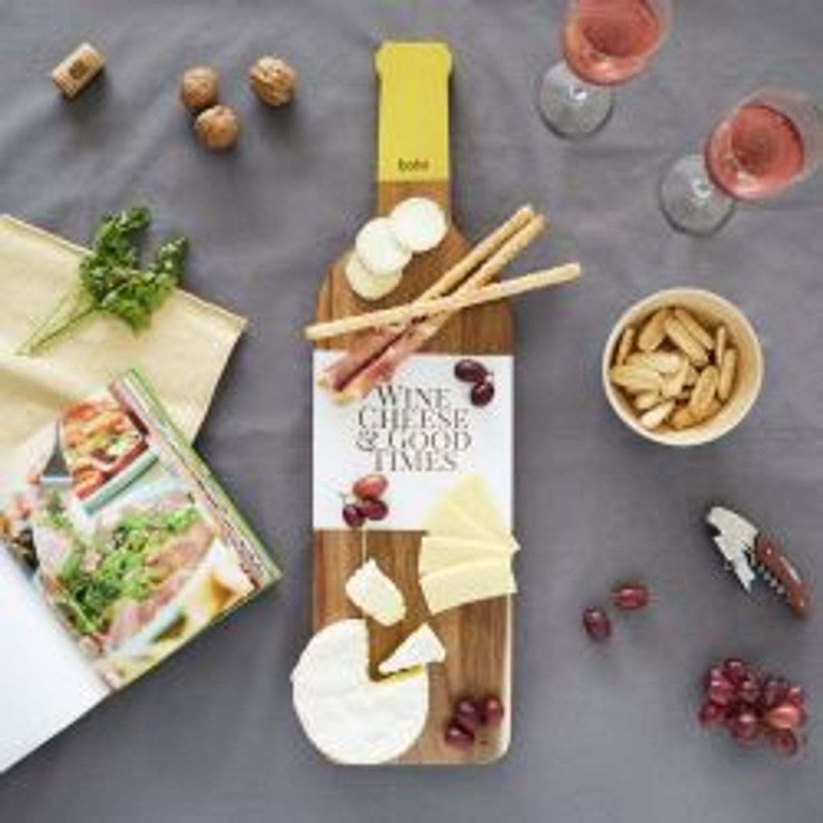 Balvi Wooden Cheese Tray Wine Bottle - Skærebræt