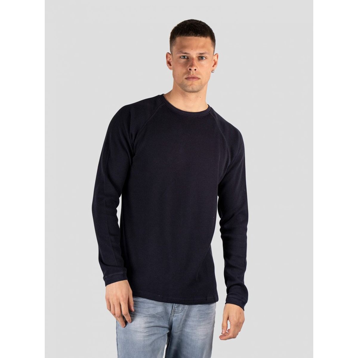 Marcus - Ziggi langærmet t-shirt i navy - Herre - Medium