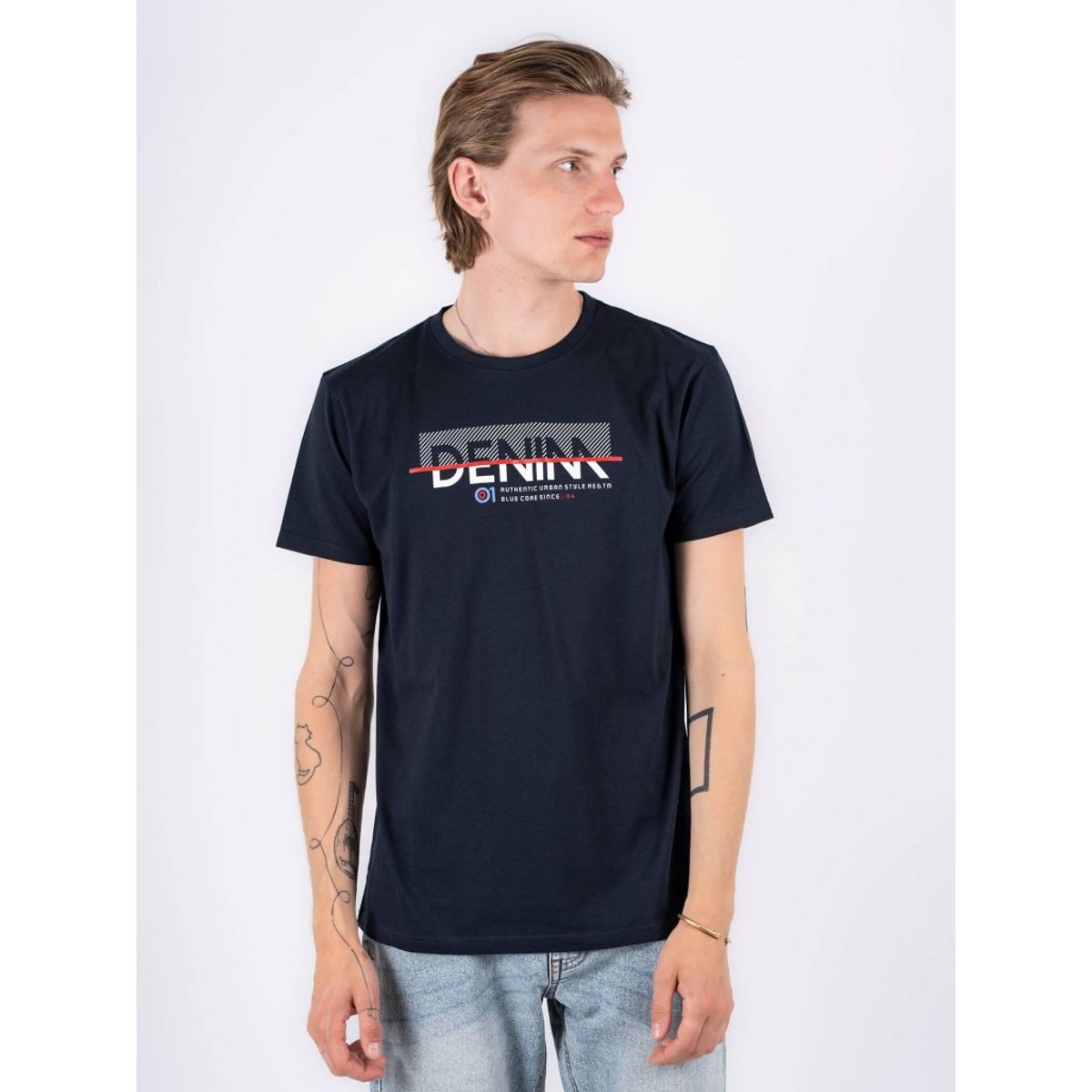 Marcus - Pax tee med print i navy - Herre - XL