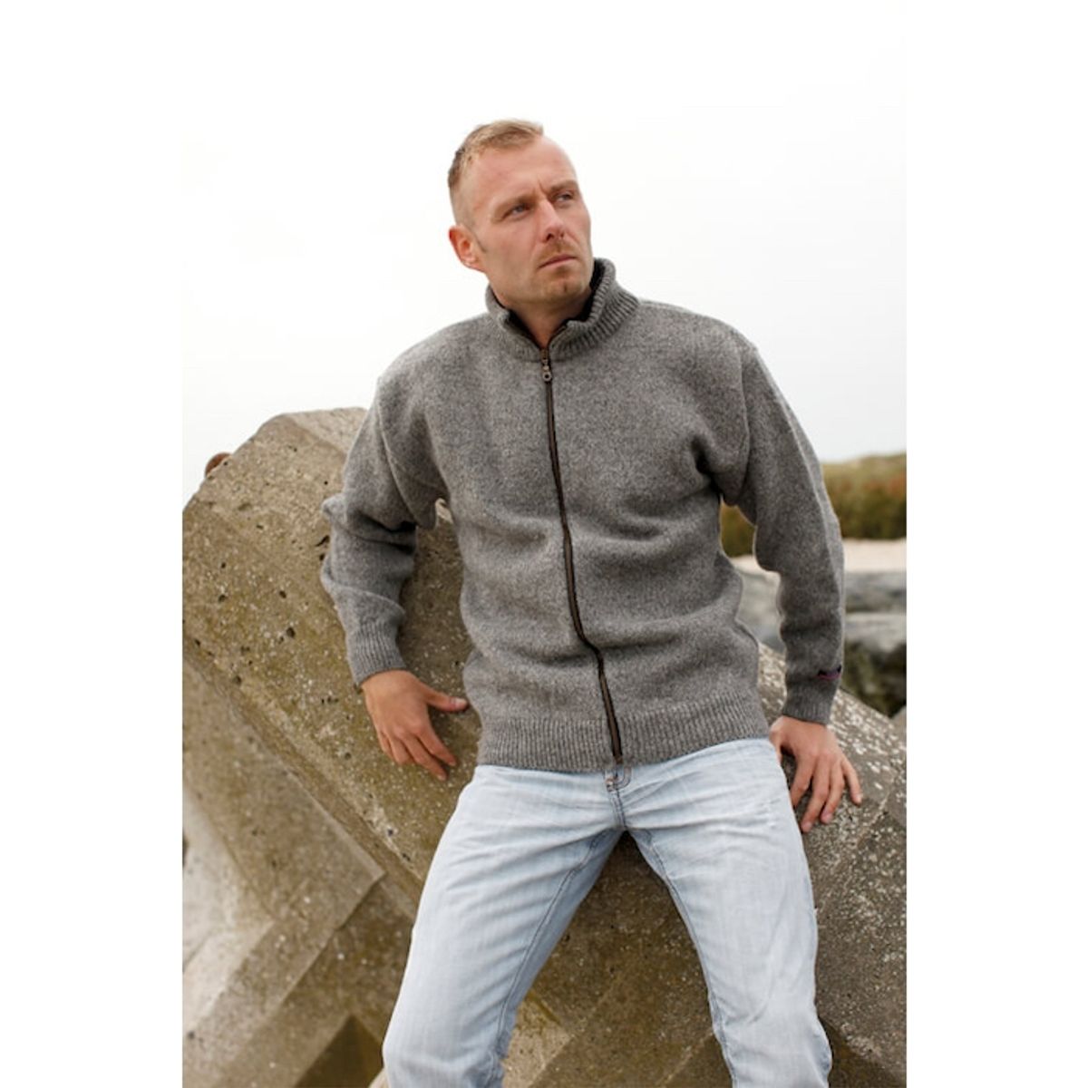 Wool Of Scandinavia Strik Cardigan