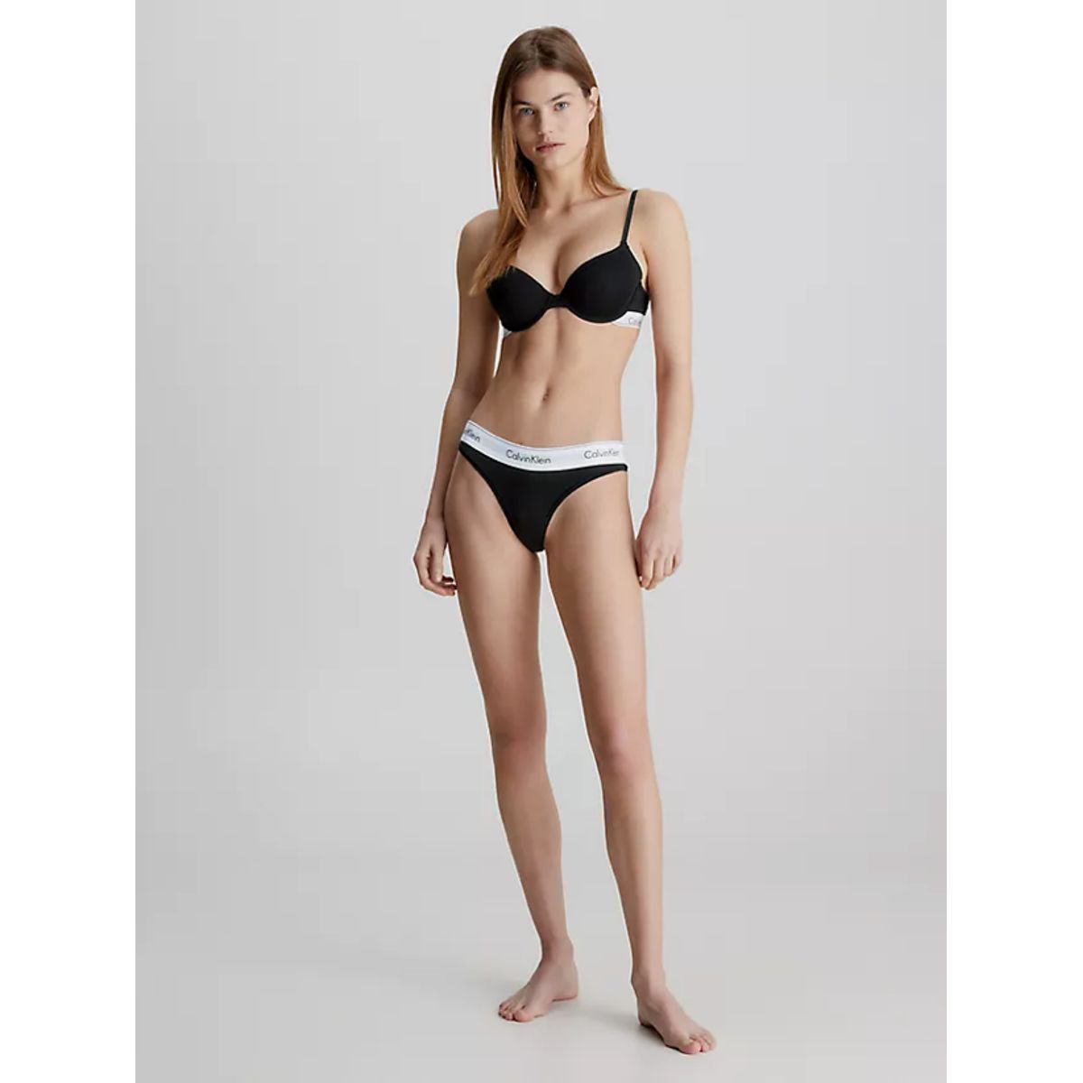 Calvin Klein Women Thong F3786e Black 001