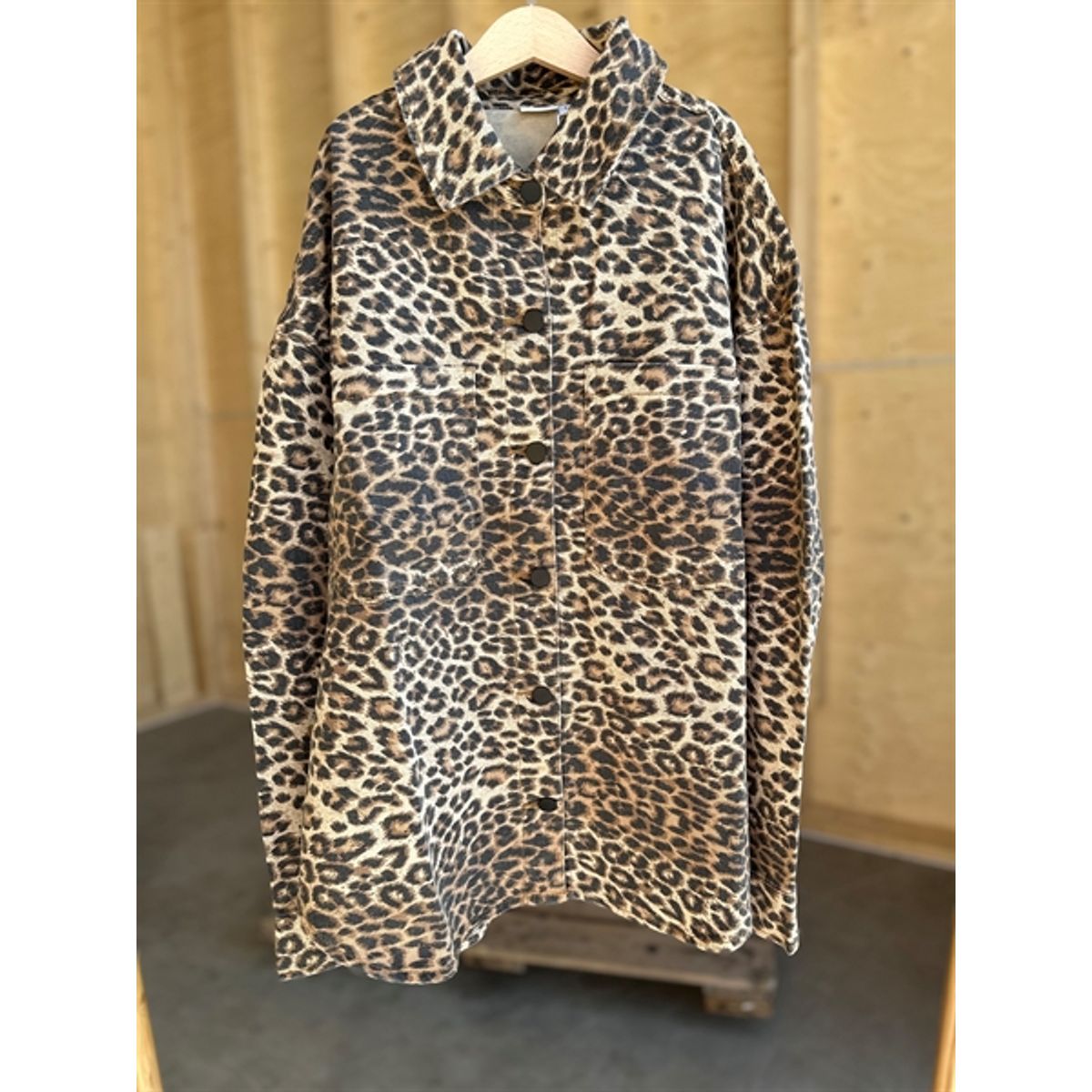 NAME IT Odessa Jakke Silver Mink Leopard