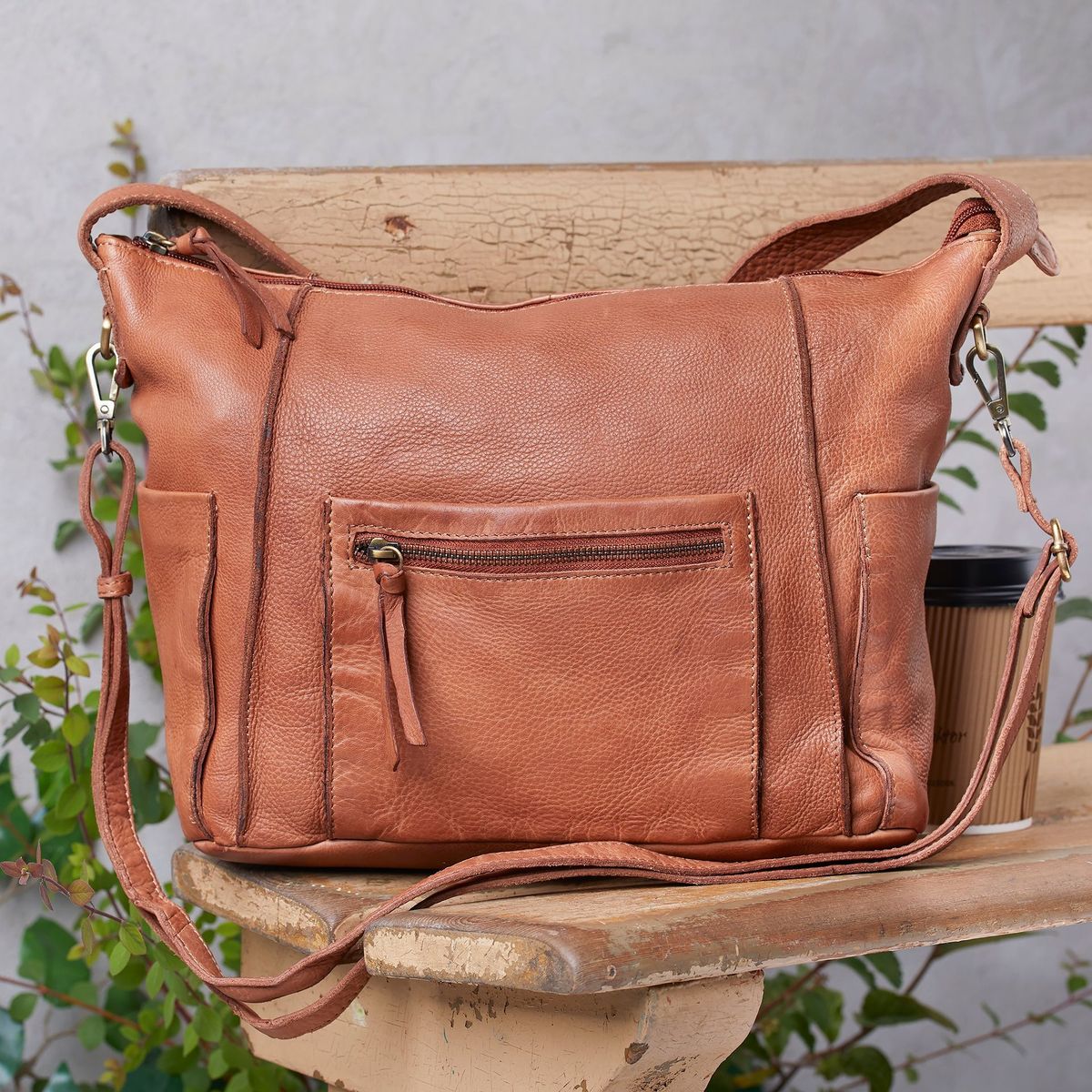 Leather by Corium - Corium - Crossbody taske washed