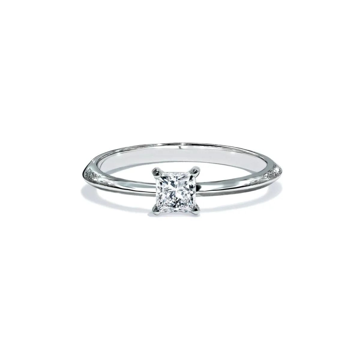 Portofino forlovelsesring med hvidgulds solitaire firkantet diamant