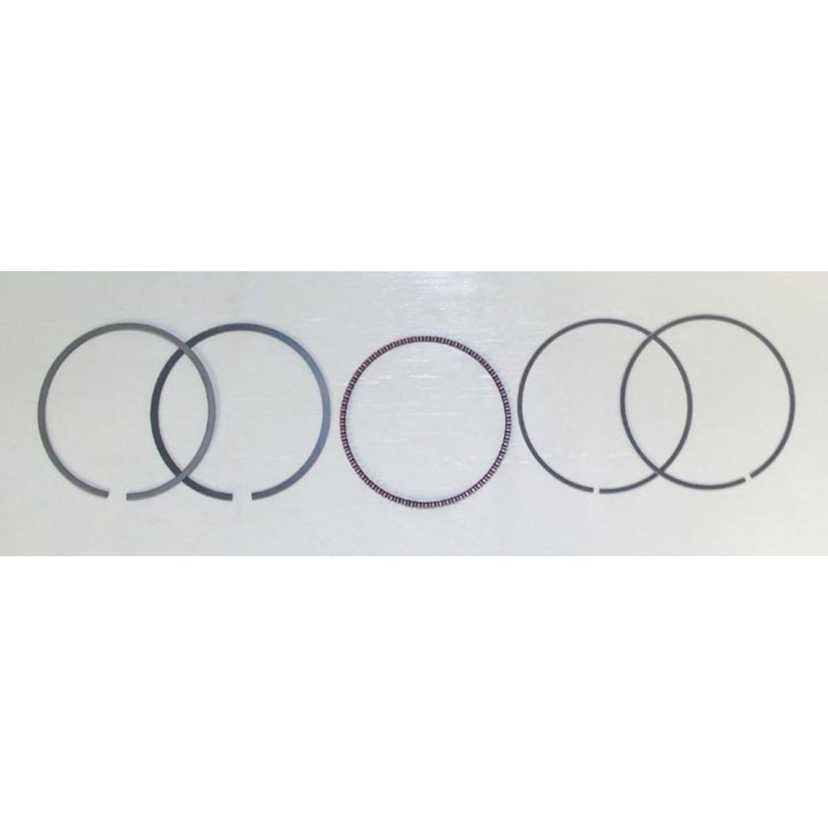 Piston Rings: Honda 250 XR 87-04 .5mm Over - 13013KCE305