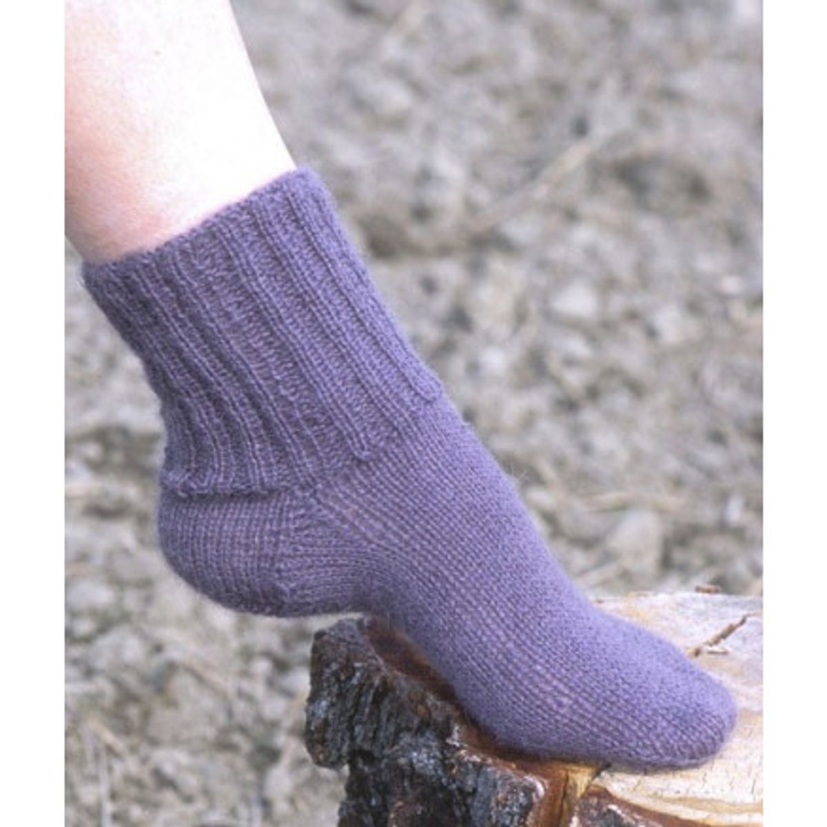 Cosy Rib Ankle Socks by DROPS Design - Sokker Strikkeopskrift str. 35/ - 35/37